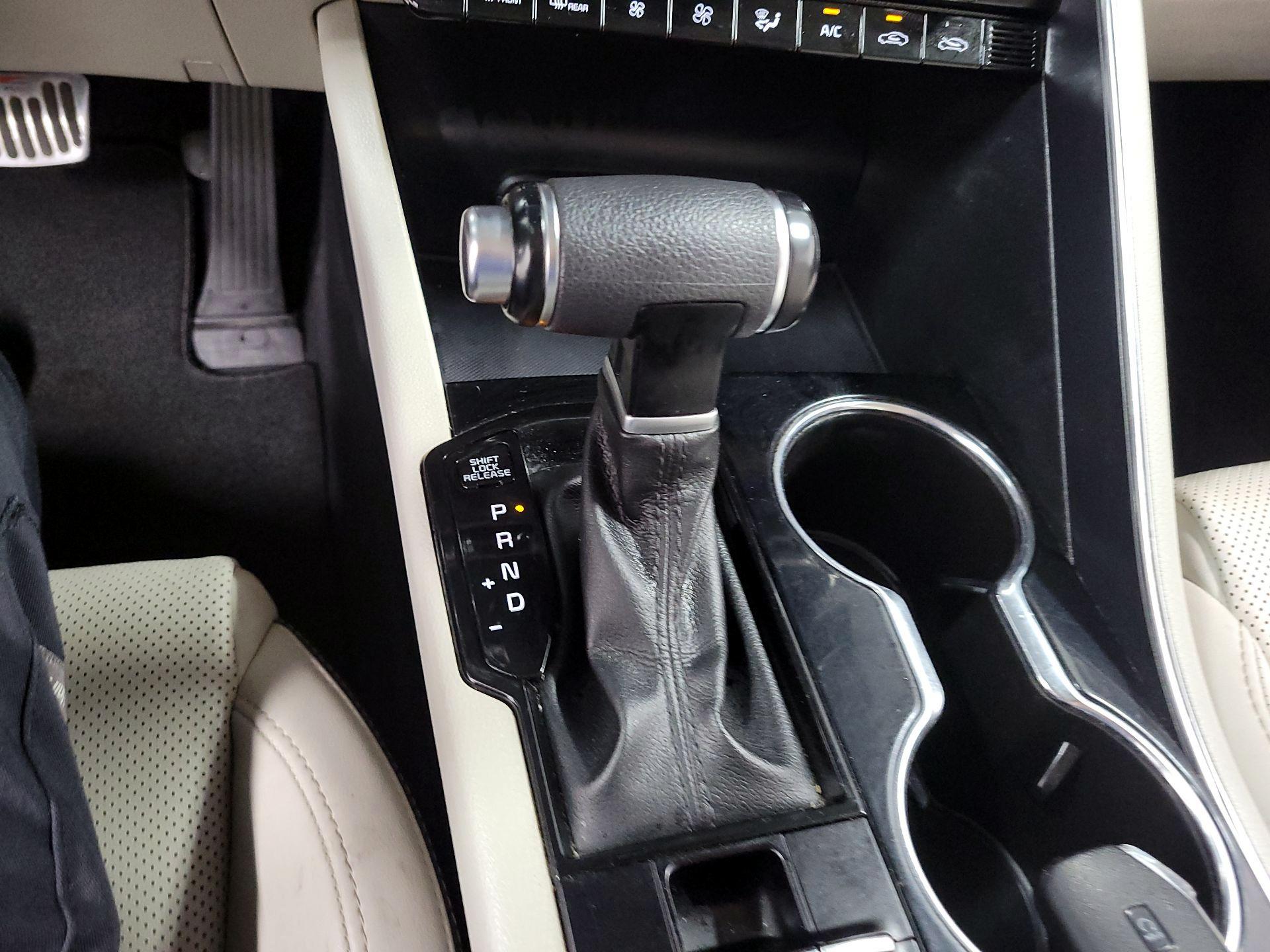 Thumbnail: 2021 Kia K5 - 16