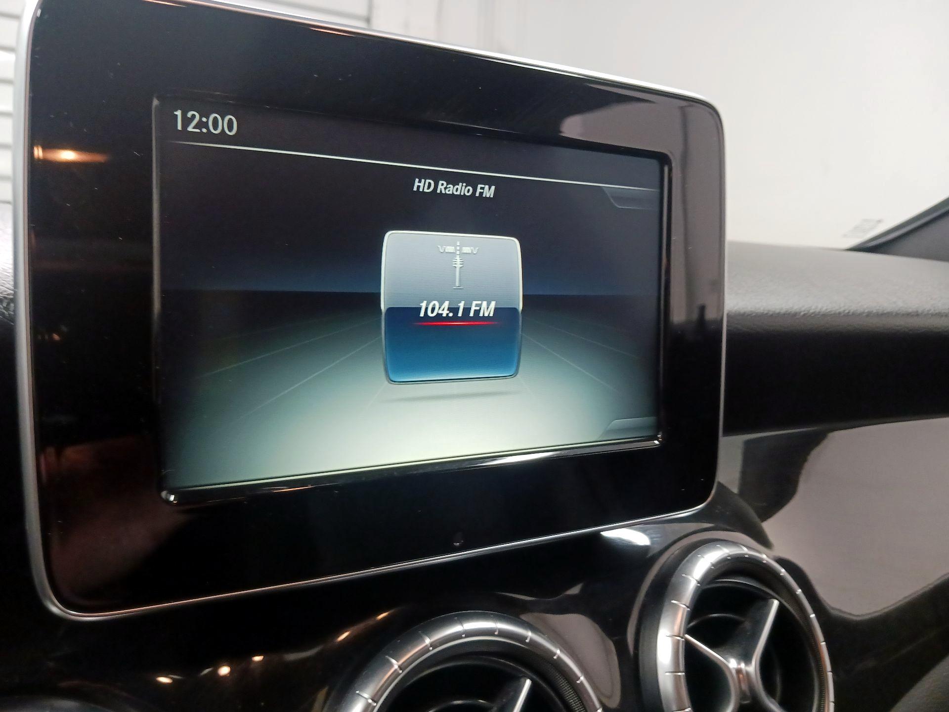 Thumbnail: 2016 Mercedes-Benz CLA - 14