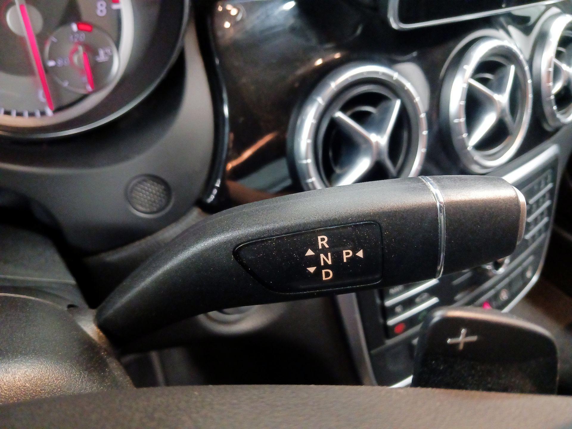 Thumbnail: 2016 Mercedes-Benz CLA - 16