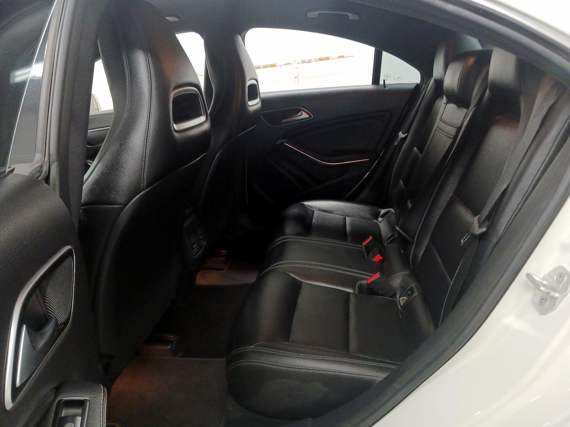 Thumbnail: 2016 Mercedes-Benz CLA - 17