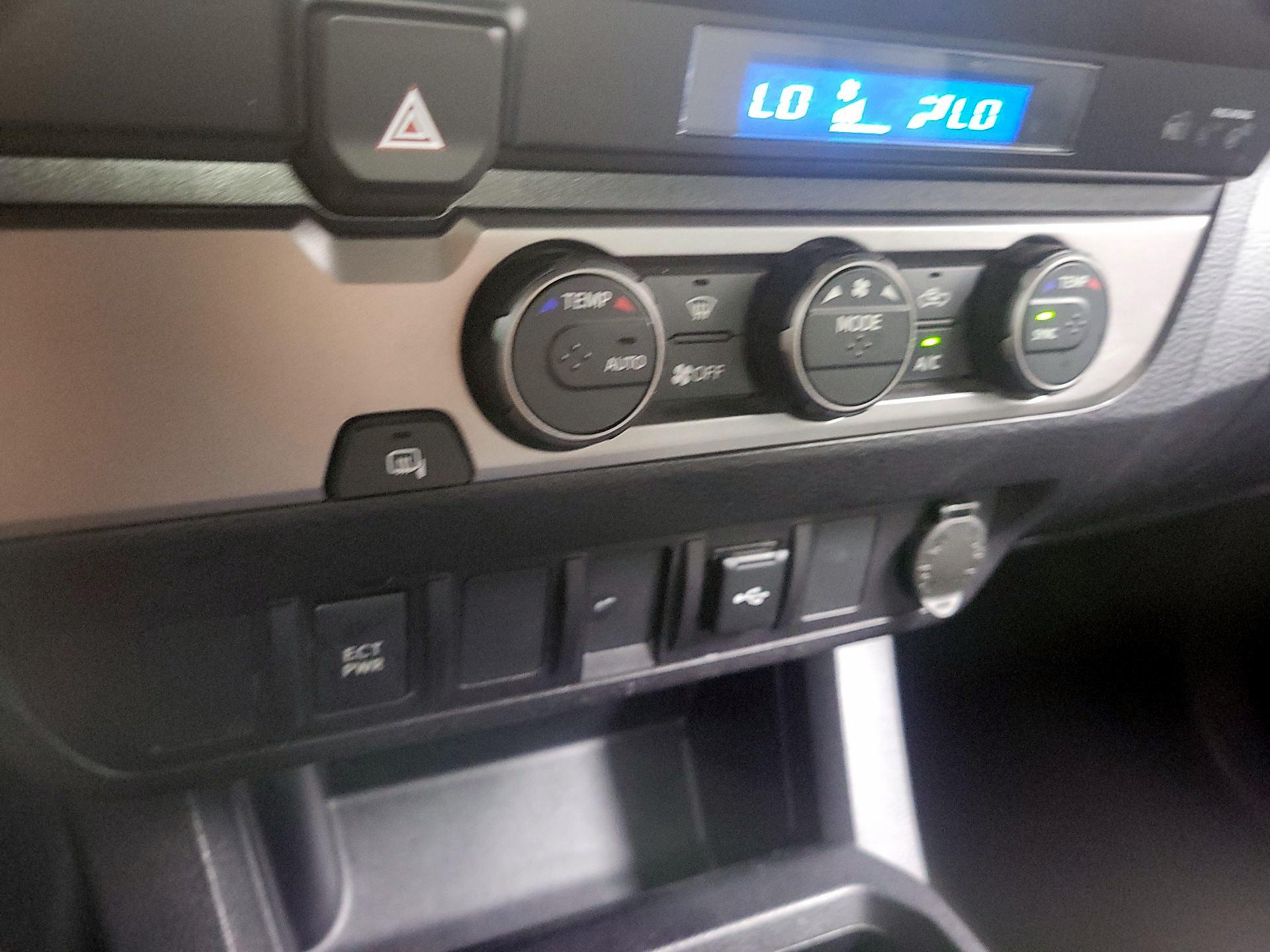 Thumbnail: 2023 Toyota Tacoma - 15