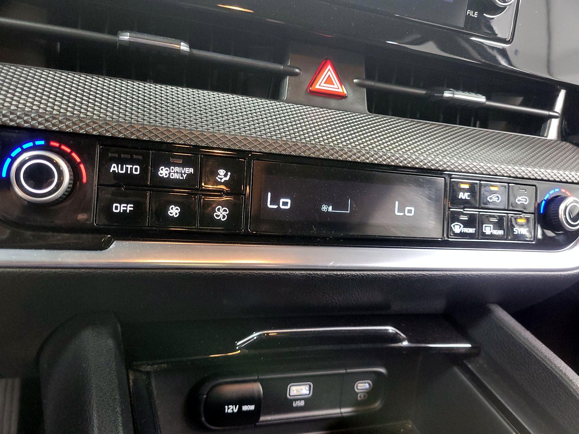 Thumbnail: 2023 Kia Sportage - 15