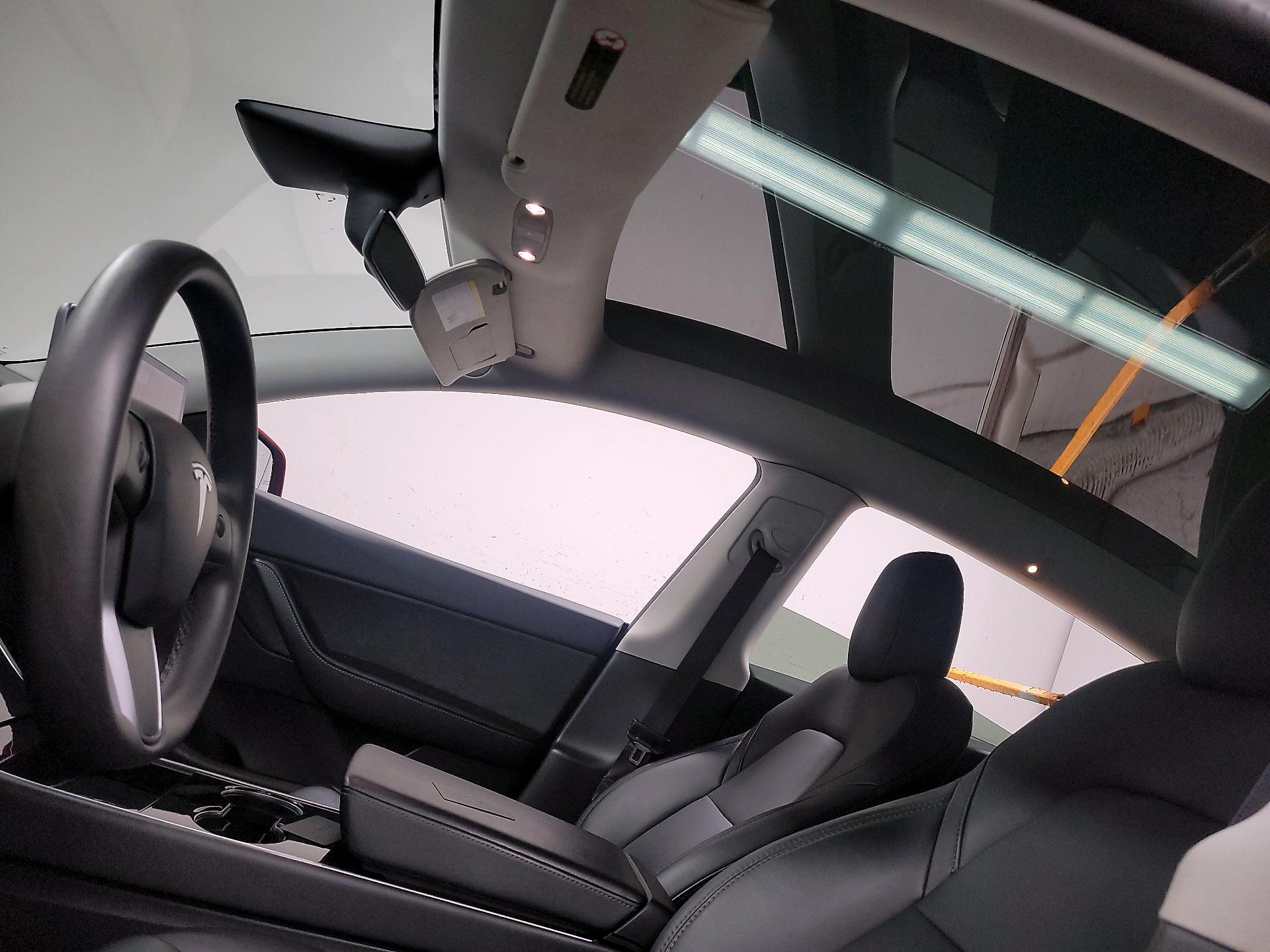 Thumbnail: 2020 Tesla Model Y - 17