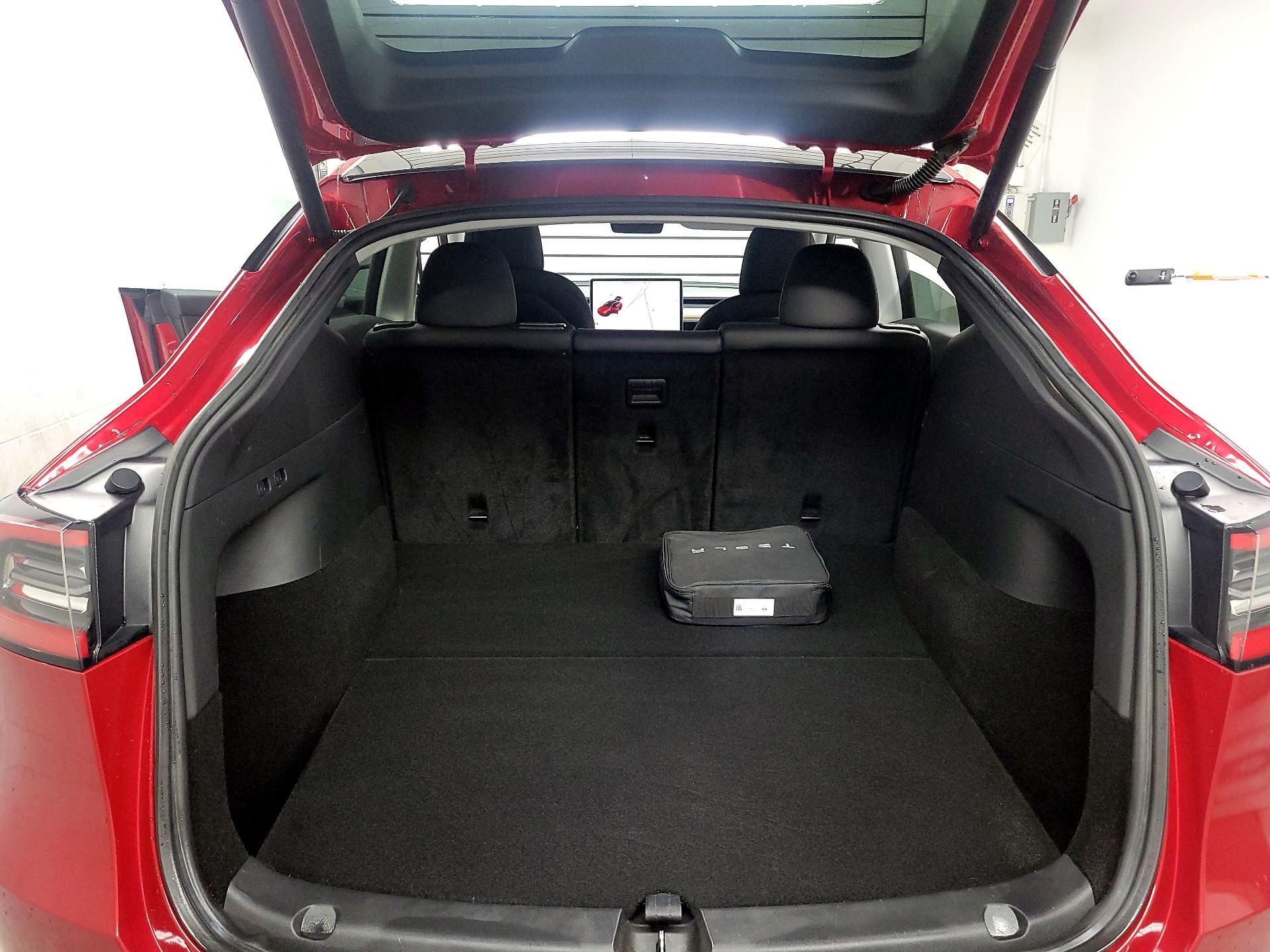 Thumbnail: 2020 Tesla Model Y - 19