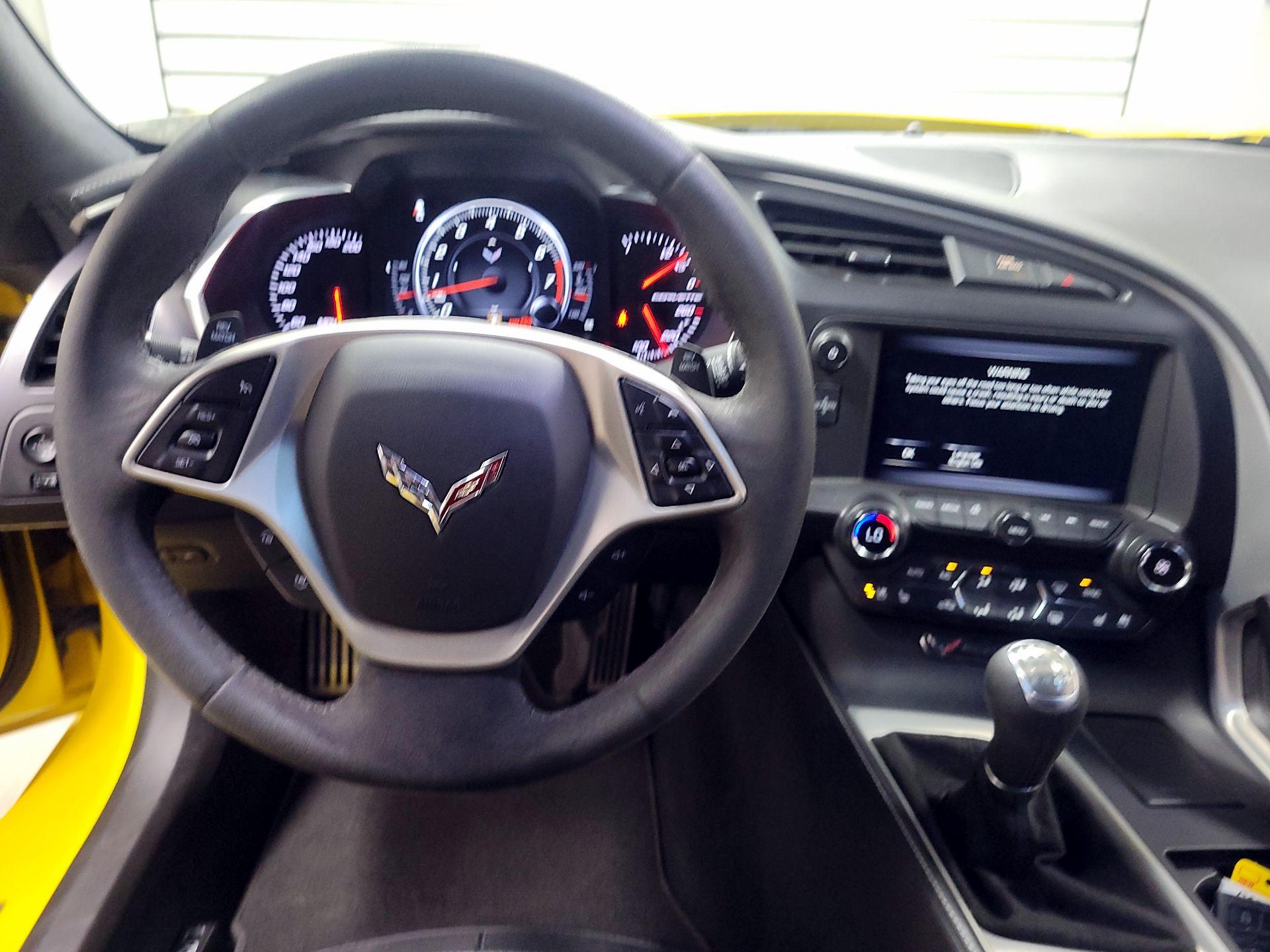Thumbnail: 2015 Chevrolet Corvette - 10