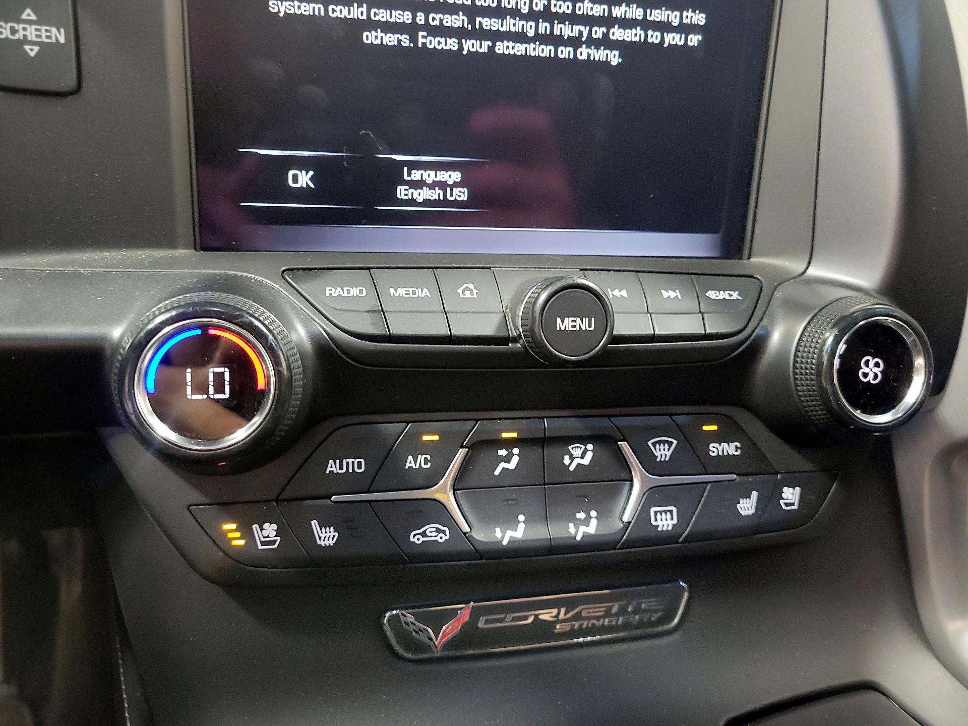 Thumbnail: 2015 Chevrolet Corvette - 15