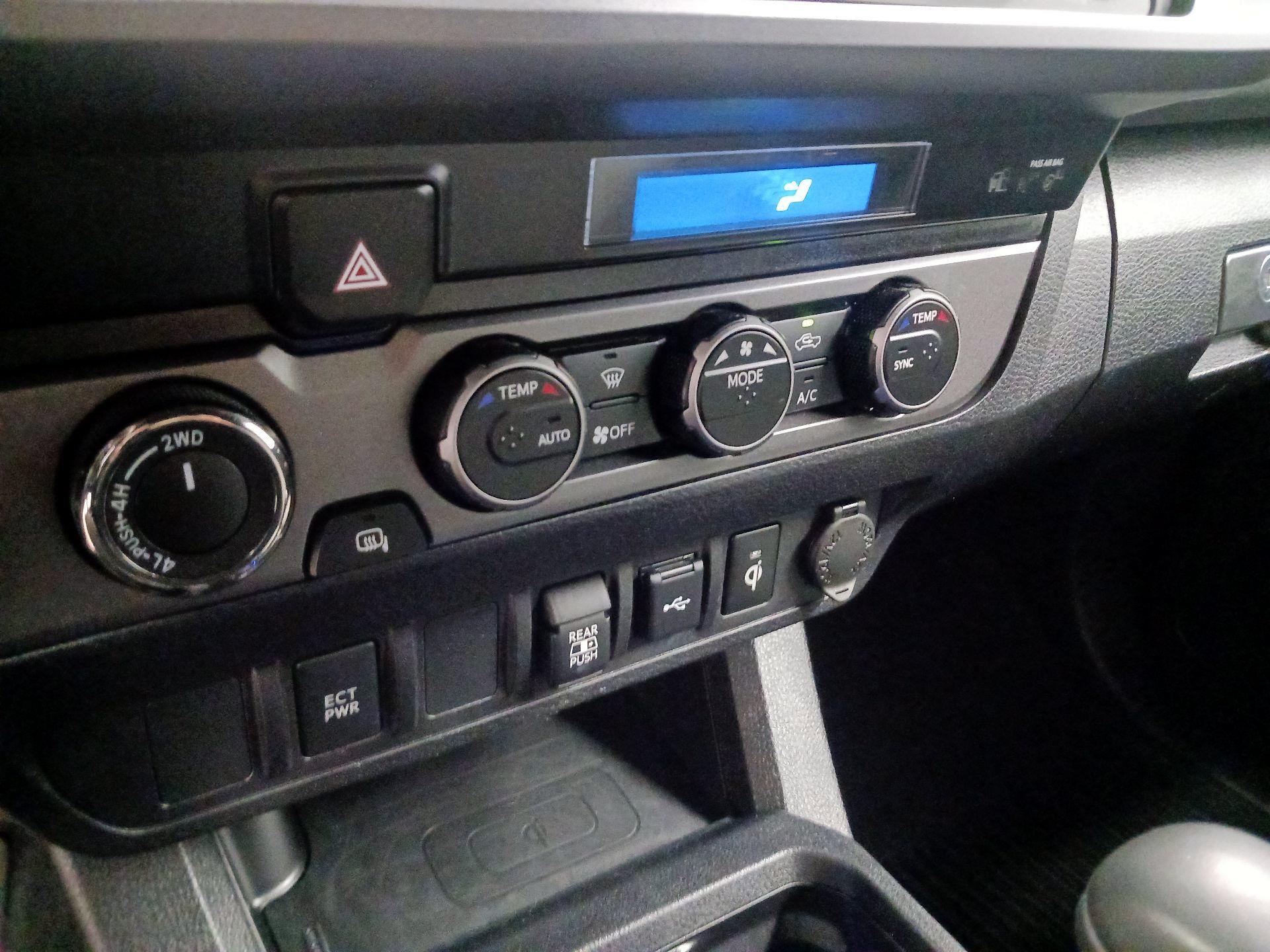 Thumbnail: 2023 Toyota Tacoma - 14