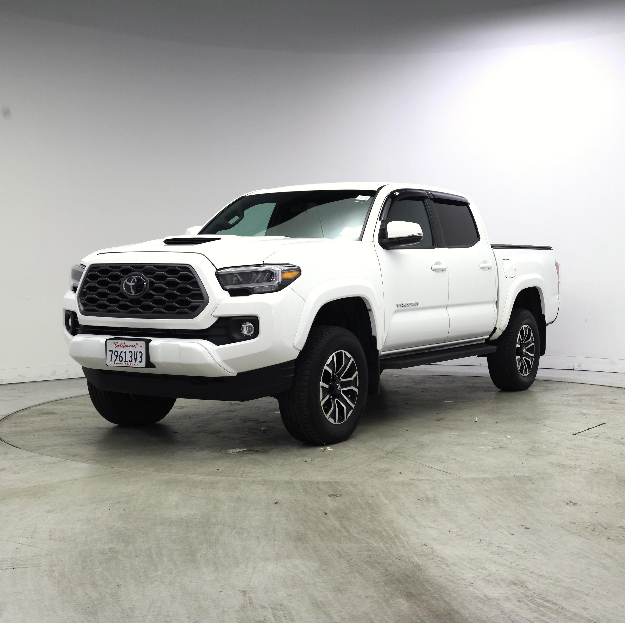 Thumbnail: 2023 Toyota Tacoma - 4