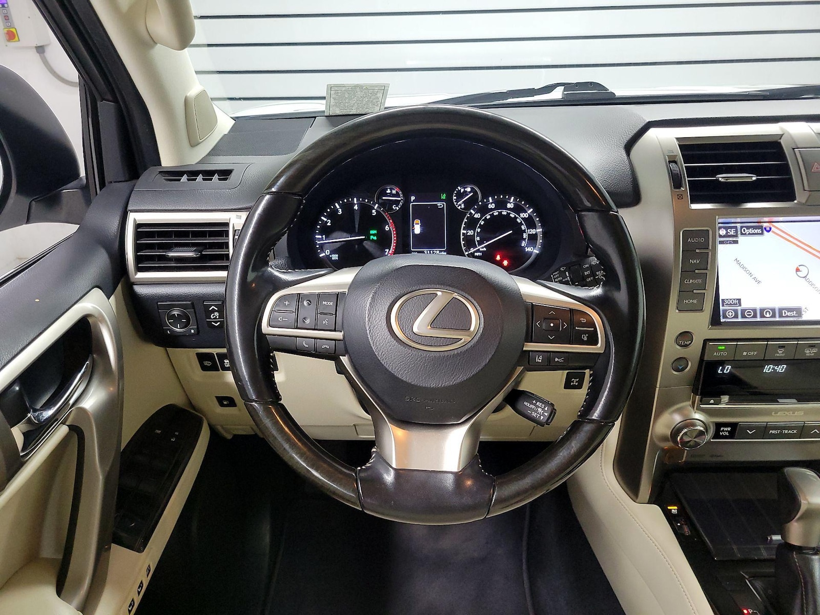 2020 Lexus GX PREMIUM - Photo 11