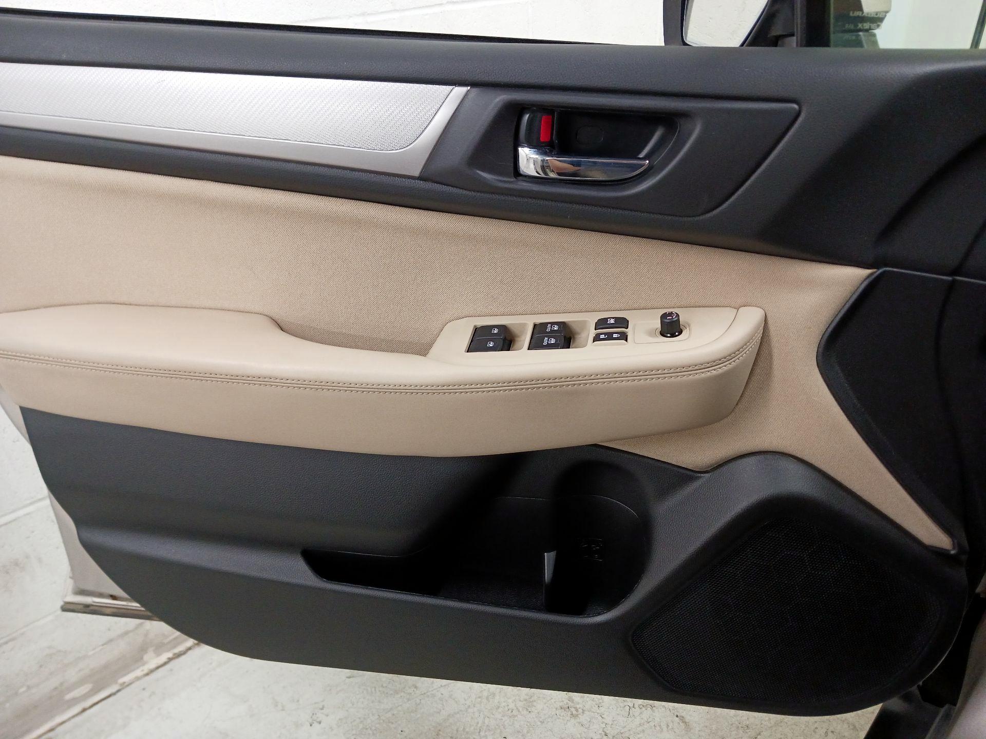 Thumbnail: 2017 Subaru Outback - 12