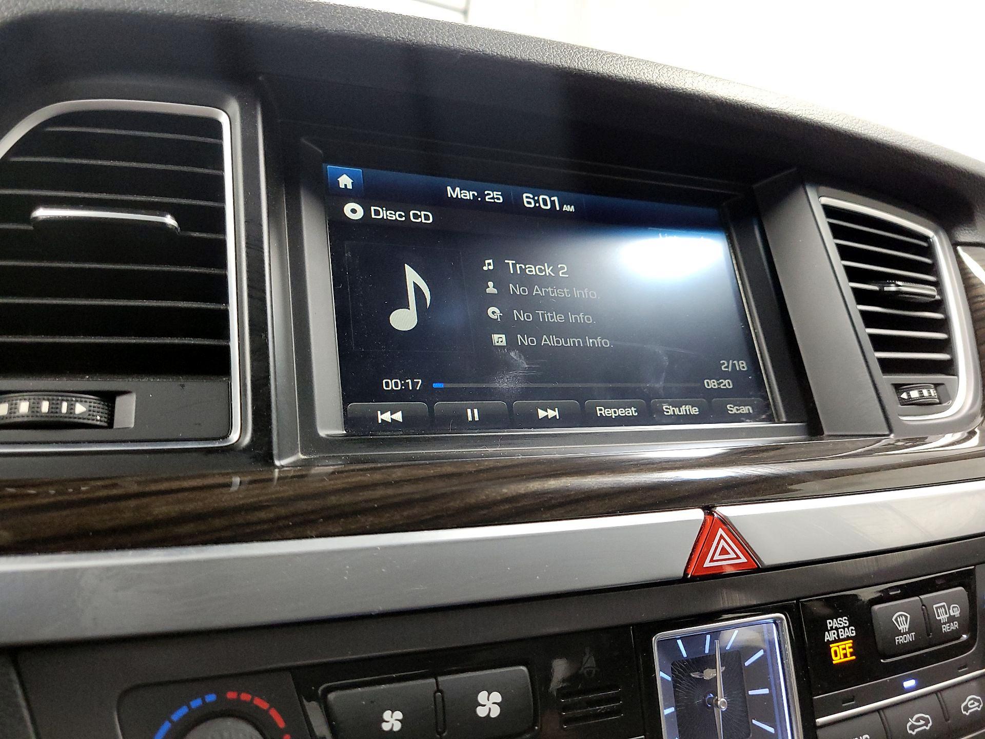 Thumbnail: 2018 Genesis G80 - 16