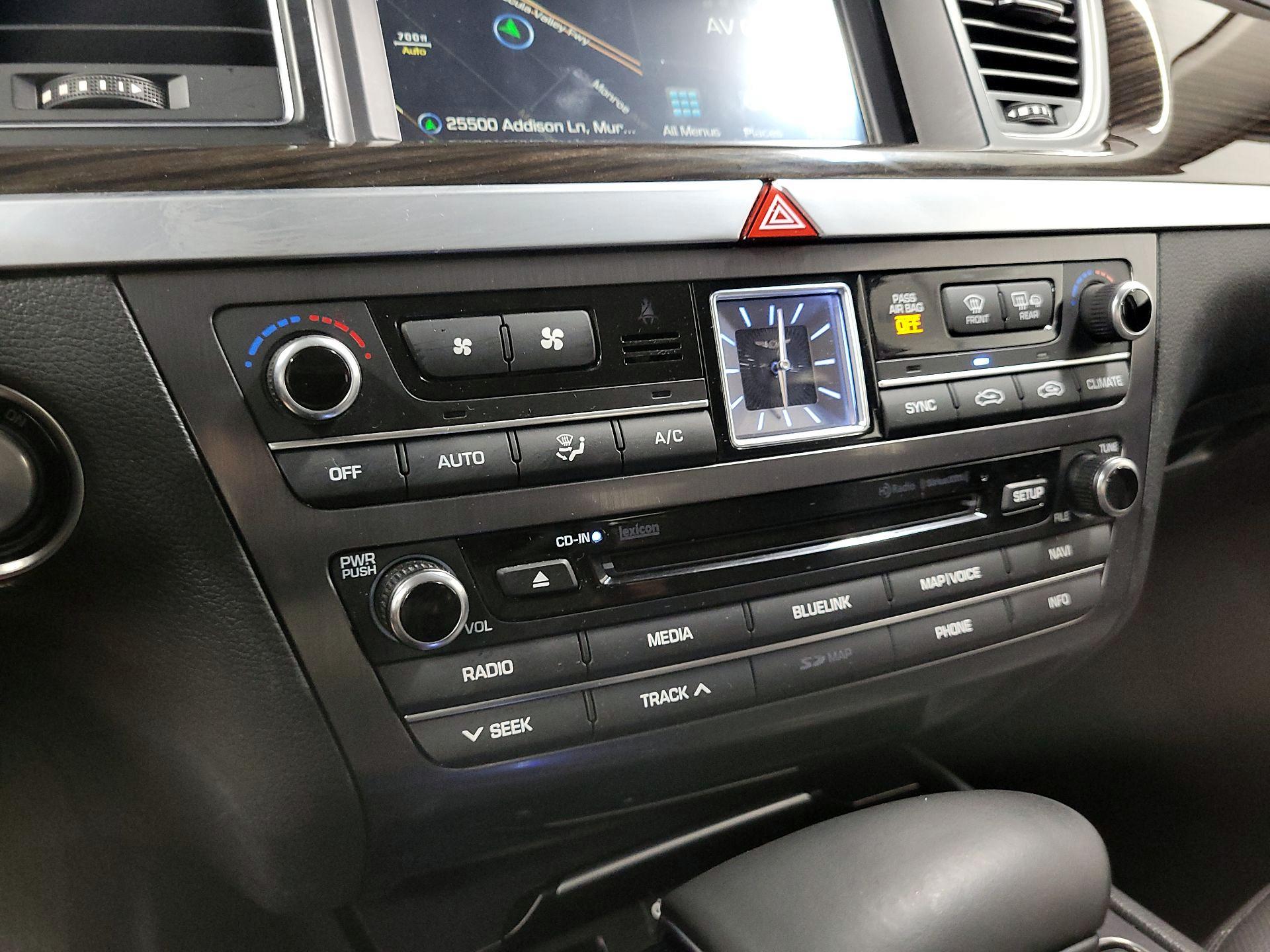 Thumbnail: 2018 Genesis G80 - 17