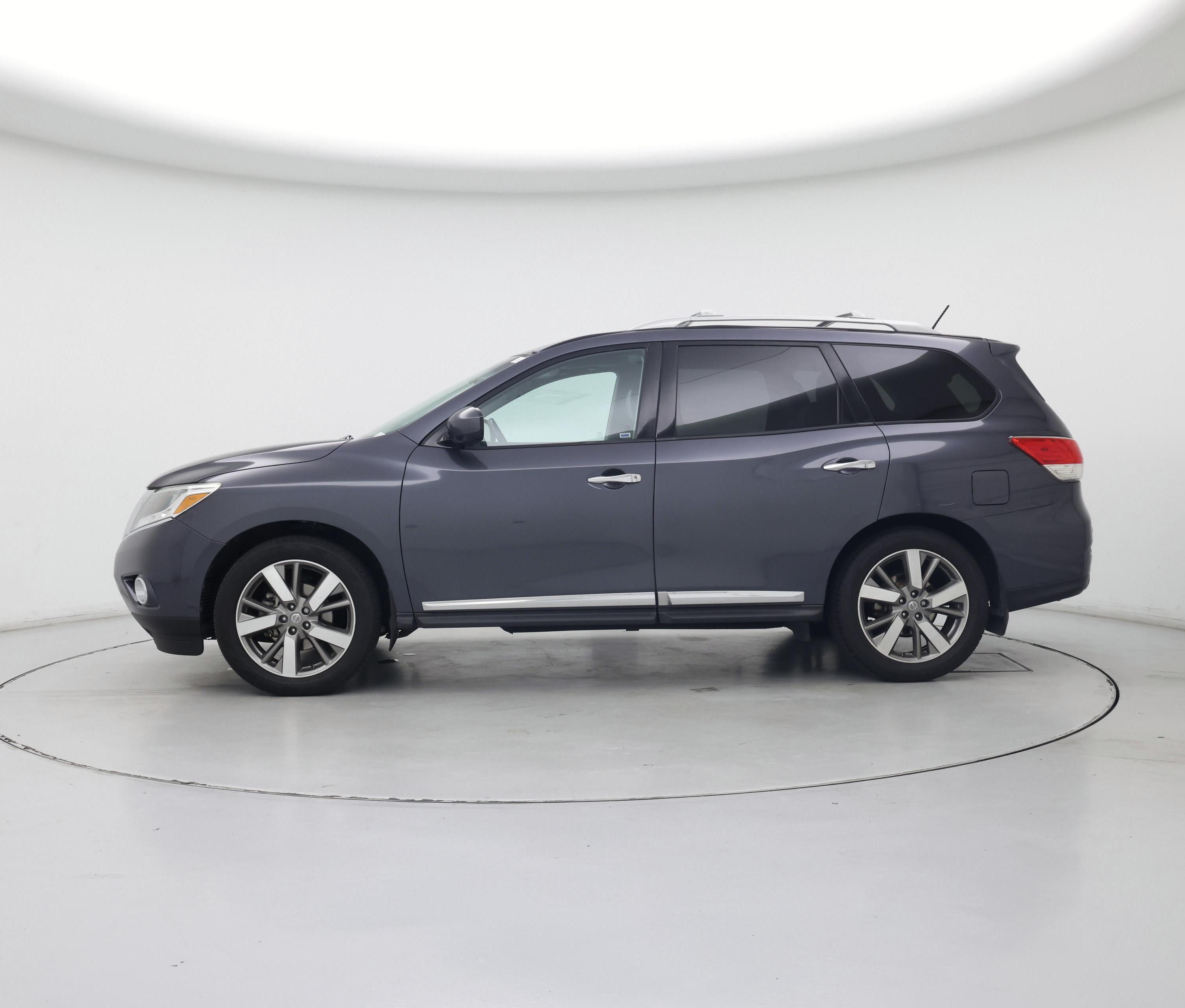 Thumbnail: 2014 Nissan Pathfinder - 3