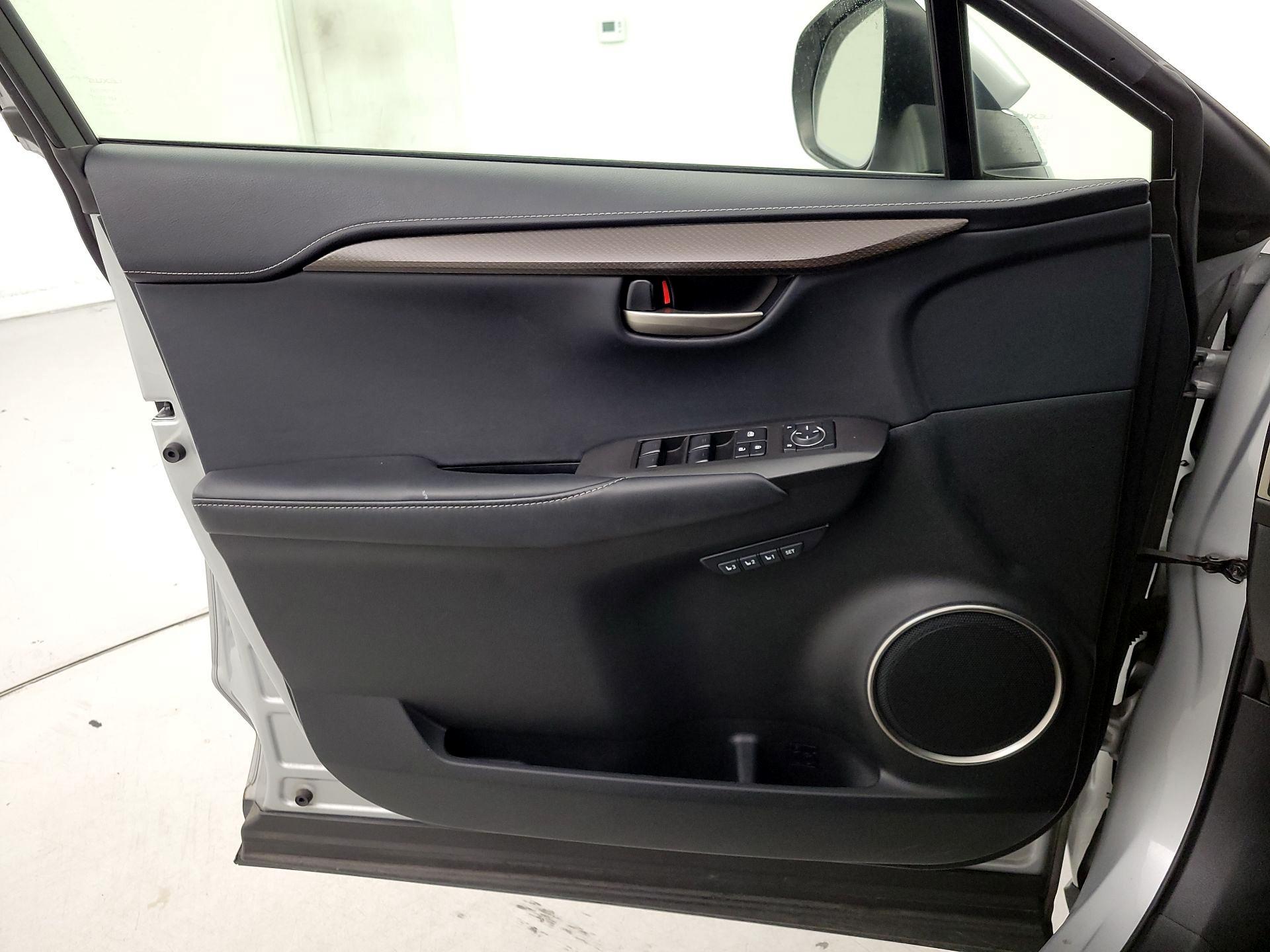 Thumbnail: 2016 Lexus NX - 12