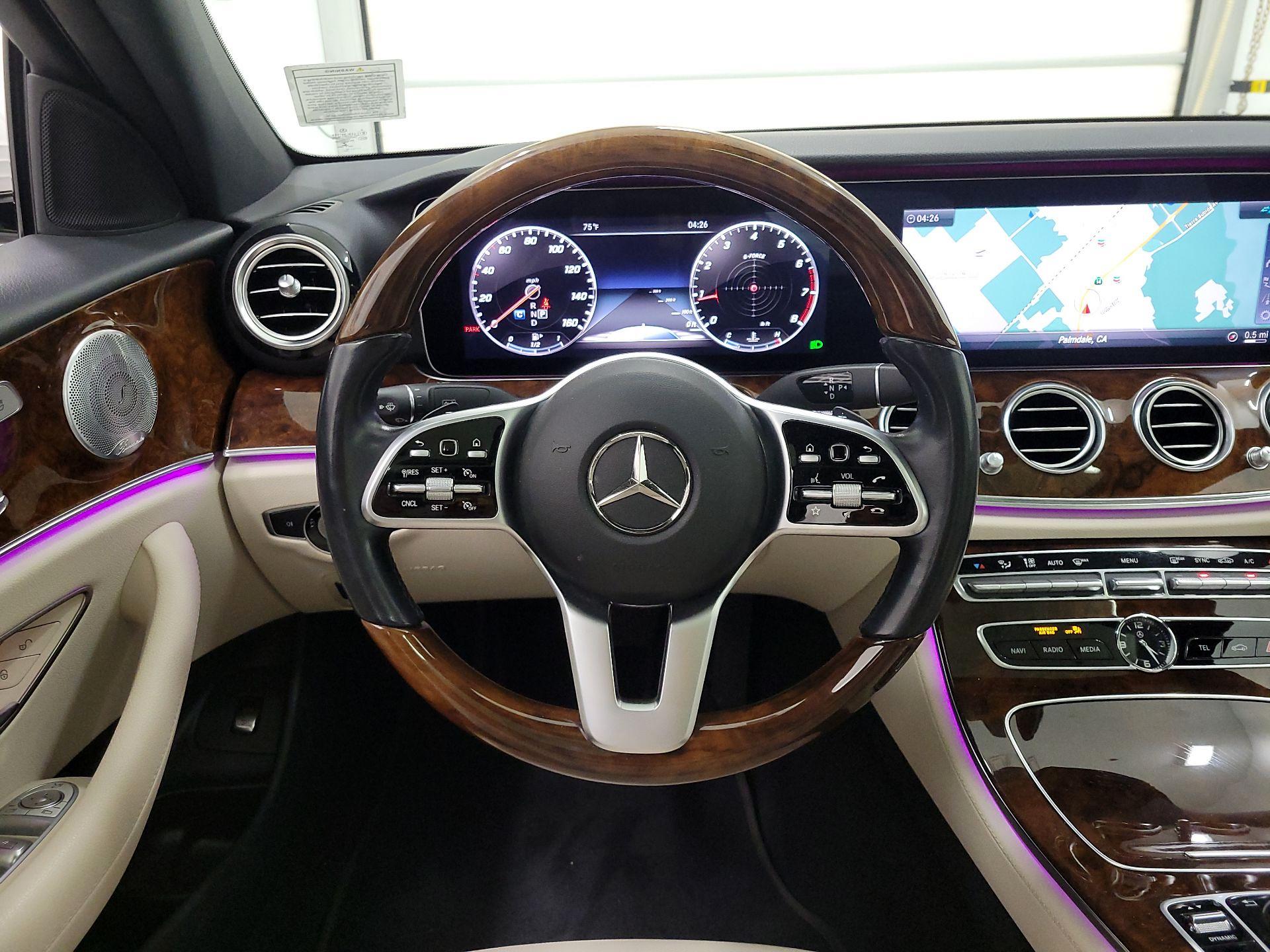 Thumbnail: 2020 Mercedes-Benz E-Class - 10