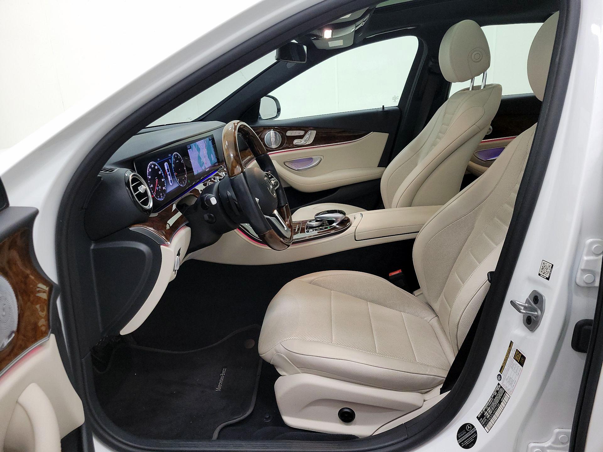 Thumbnail: 2020 Mercedes-Benz E-Class - 11