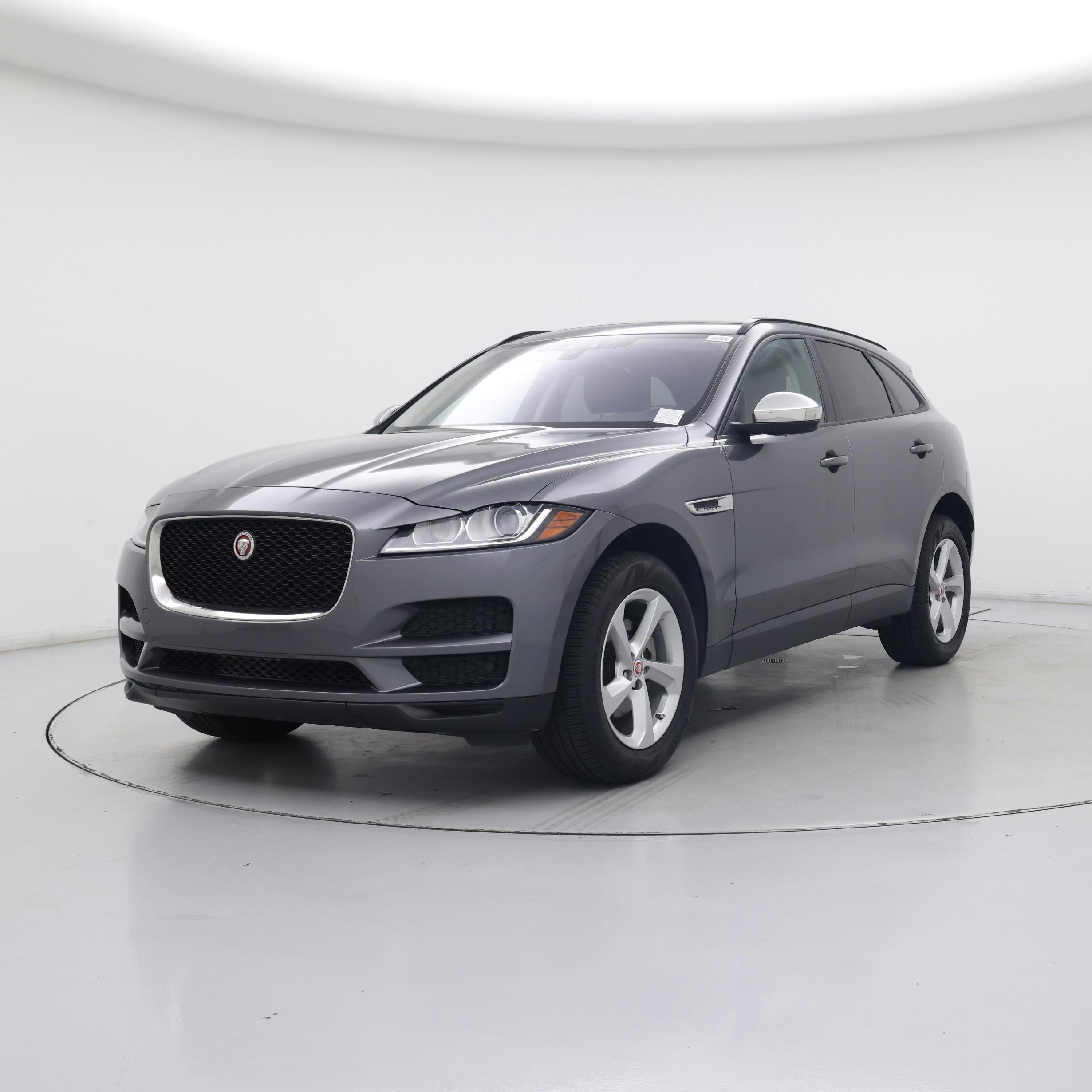 Thumbnail: 2018 Jaguar F-Pace - 4