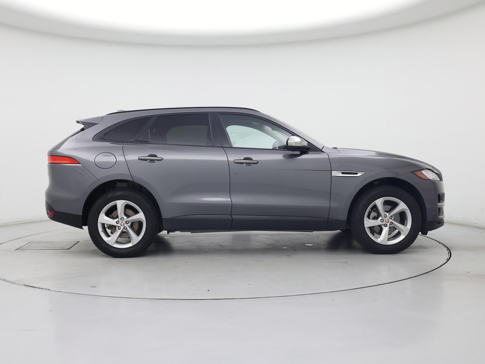 2018 Jaguar F-PACE Premium - Photo 8