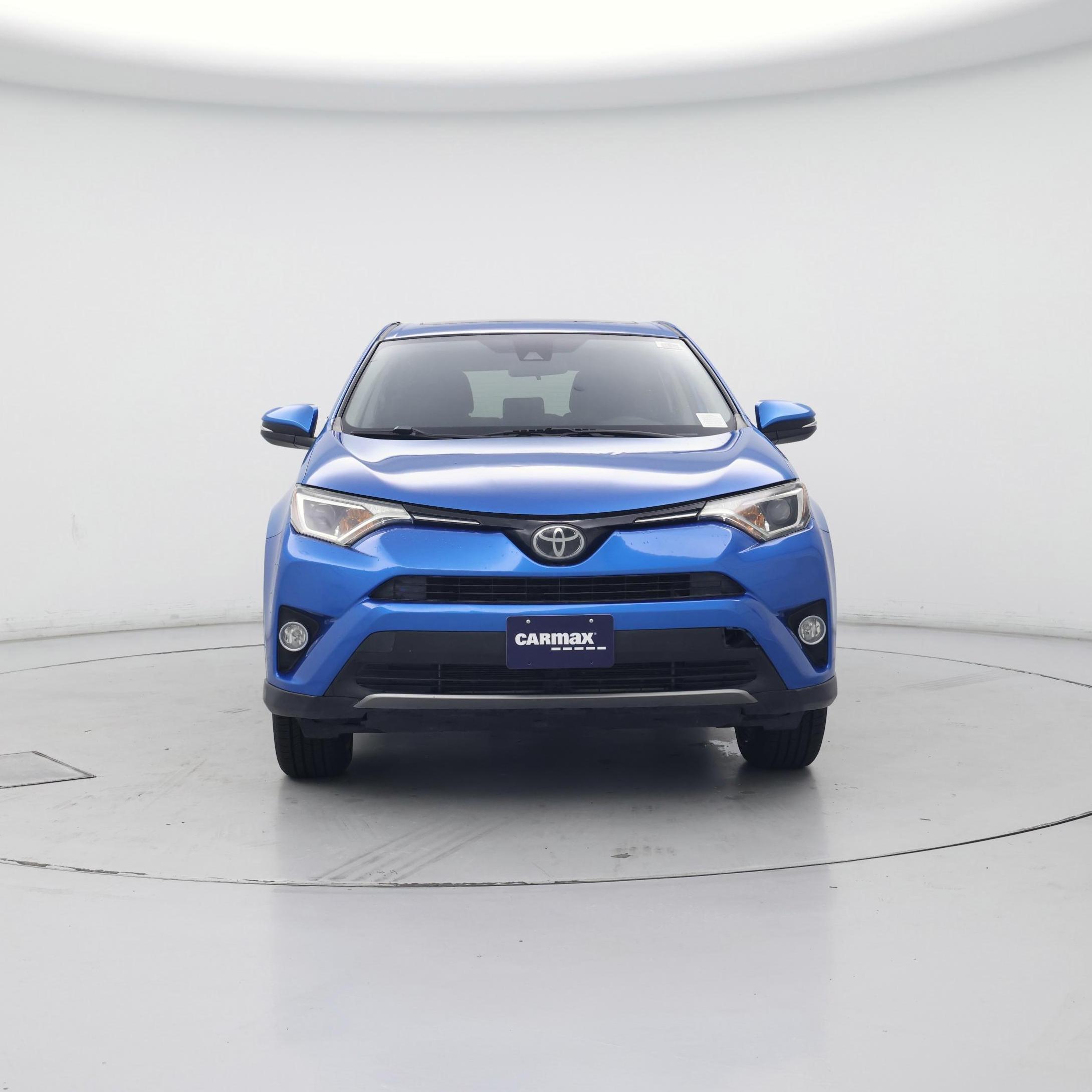 Thumbnail: 2017 Toyota RAV4 - 5