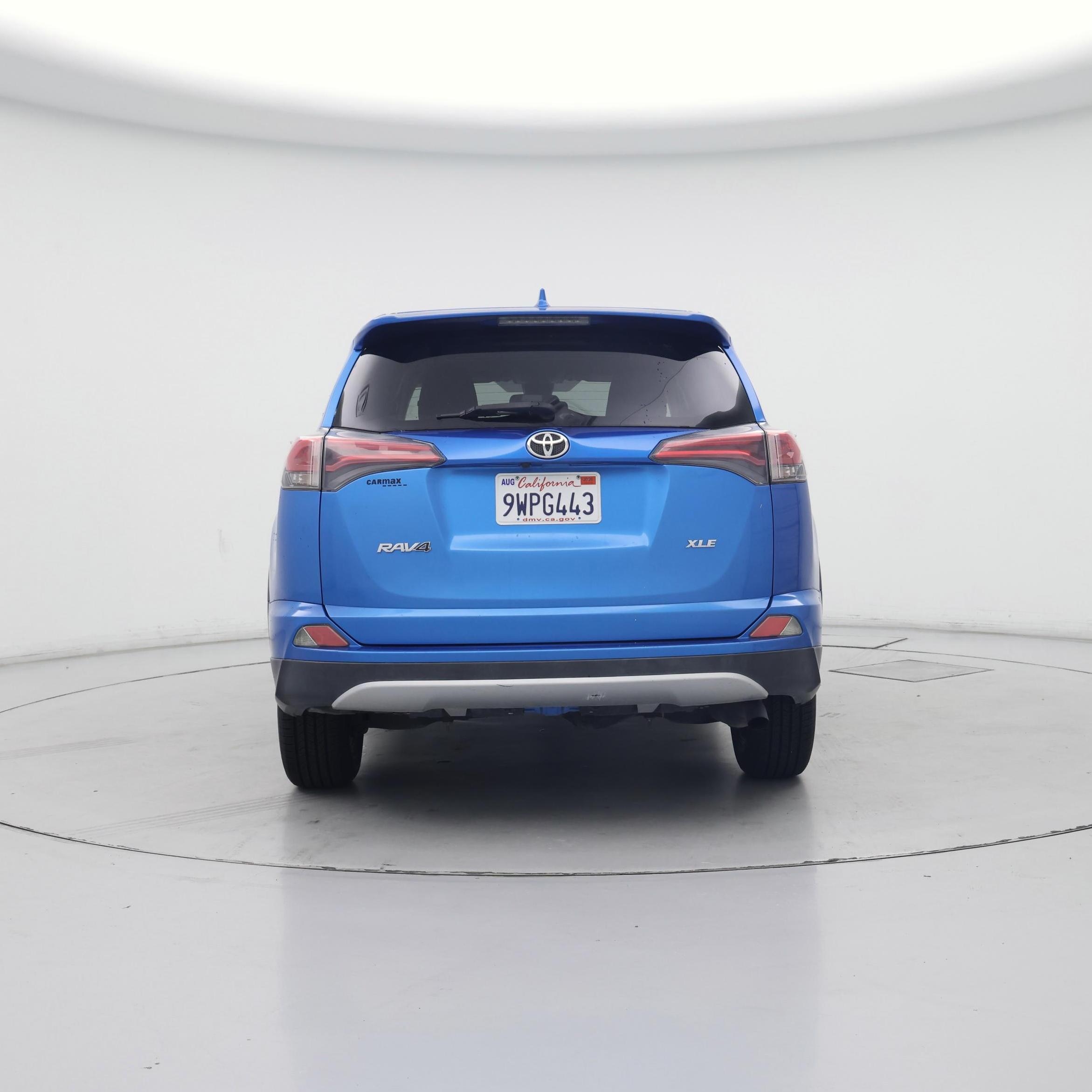 Thumbnail: 2017 Toyota RAV4 - 6