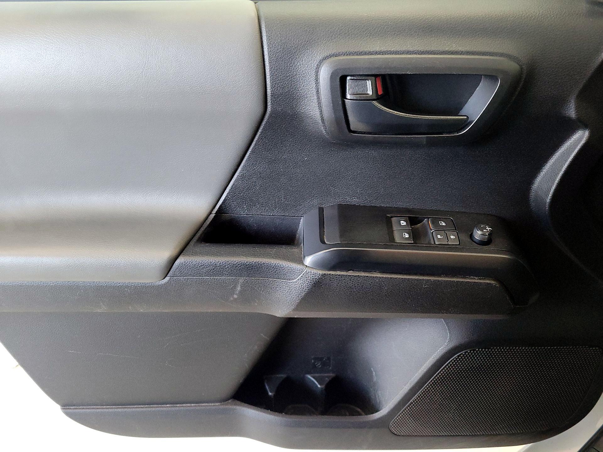 Thumbnail: 2023 Toyota Tacoma - 12