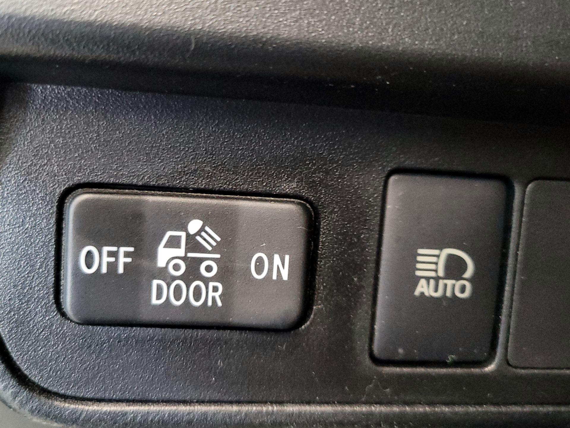 Thumbnail: 2023 Toyota Tacoma - 13