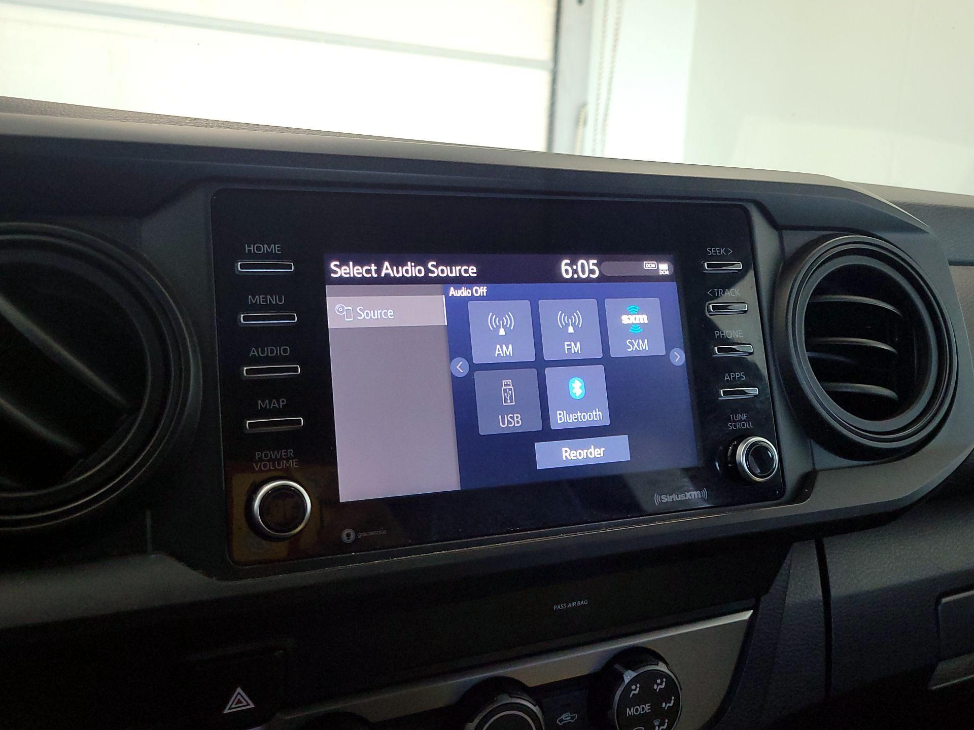 Thumbnail: 2023 Toyota Tacoma - 15