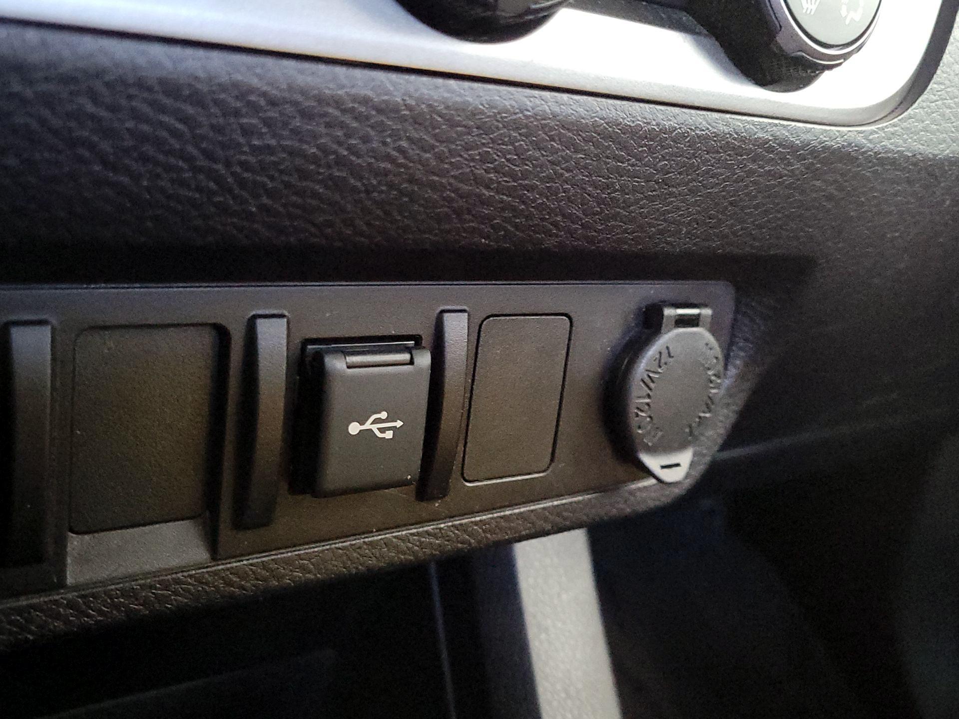 Thumbnail: 2023 Toyota Tacoma - 18