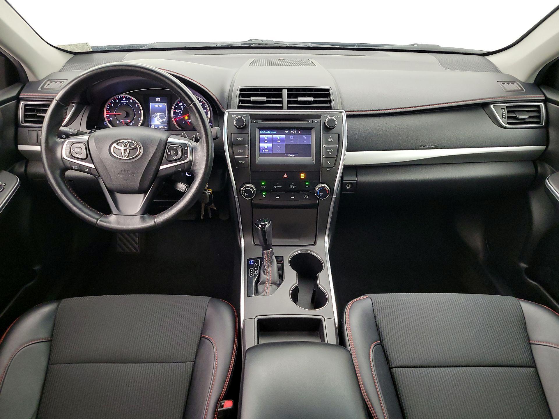 Thumbnail: 2016 Toyota Camry - 9