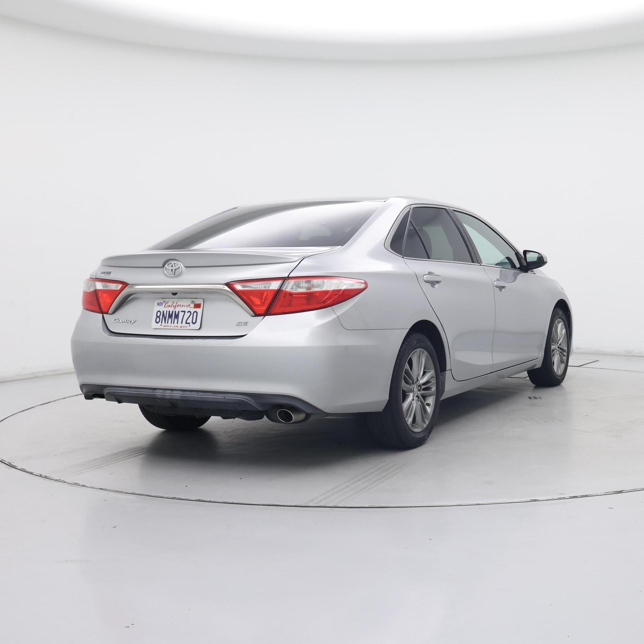 Thumbnail: 2016 Toyota Camry - 8