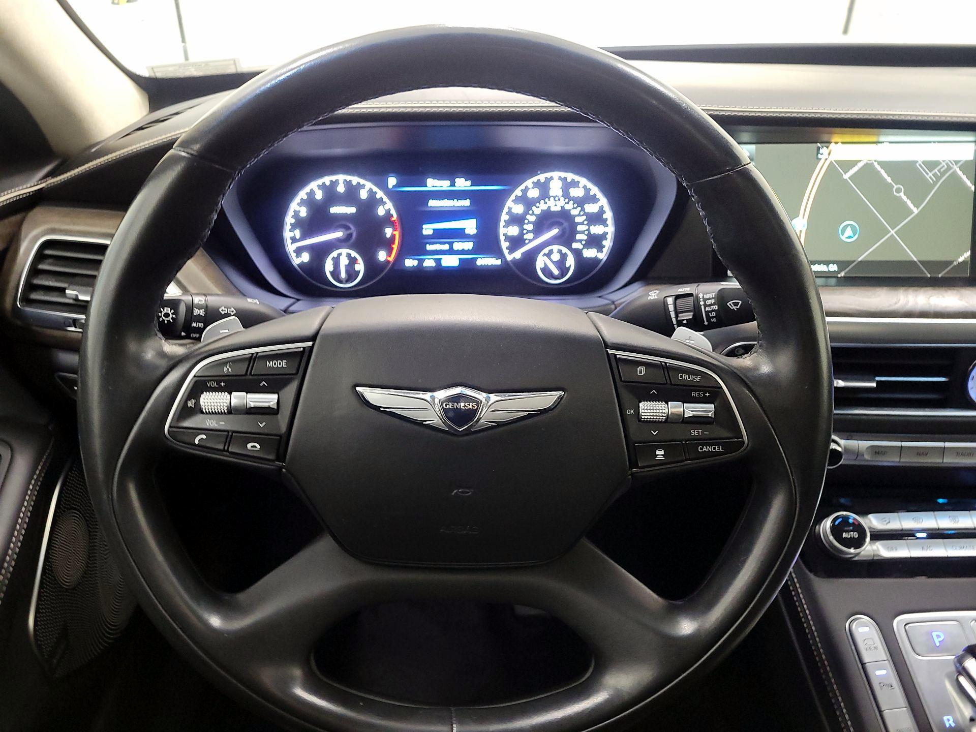 Thumbnail: 2020 Genesis G90 - 10