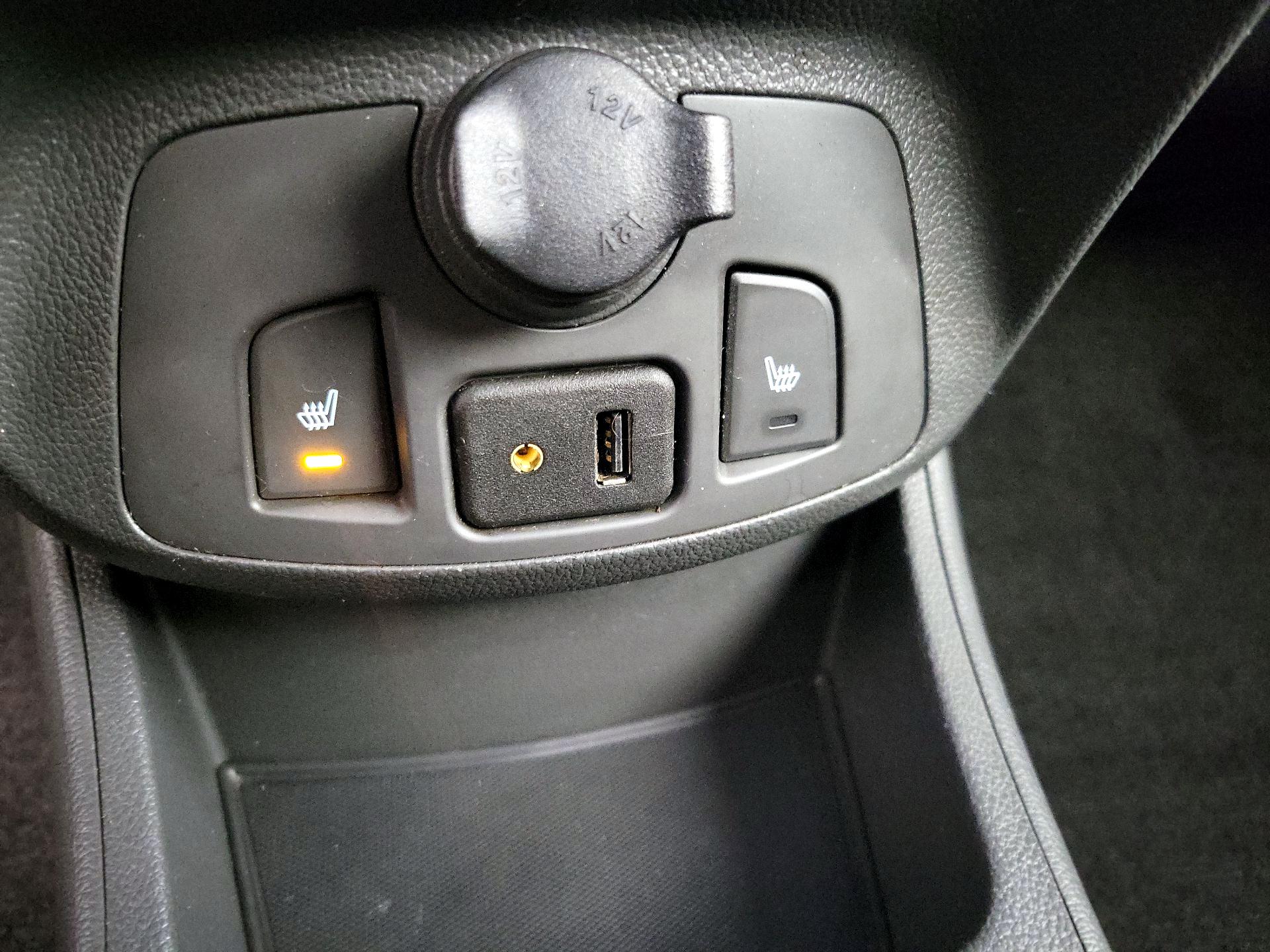 Thumbnail: 2015 Chevrolet Spark - 17