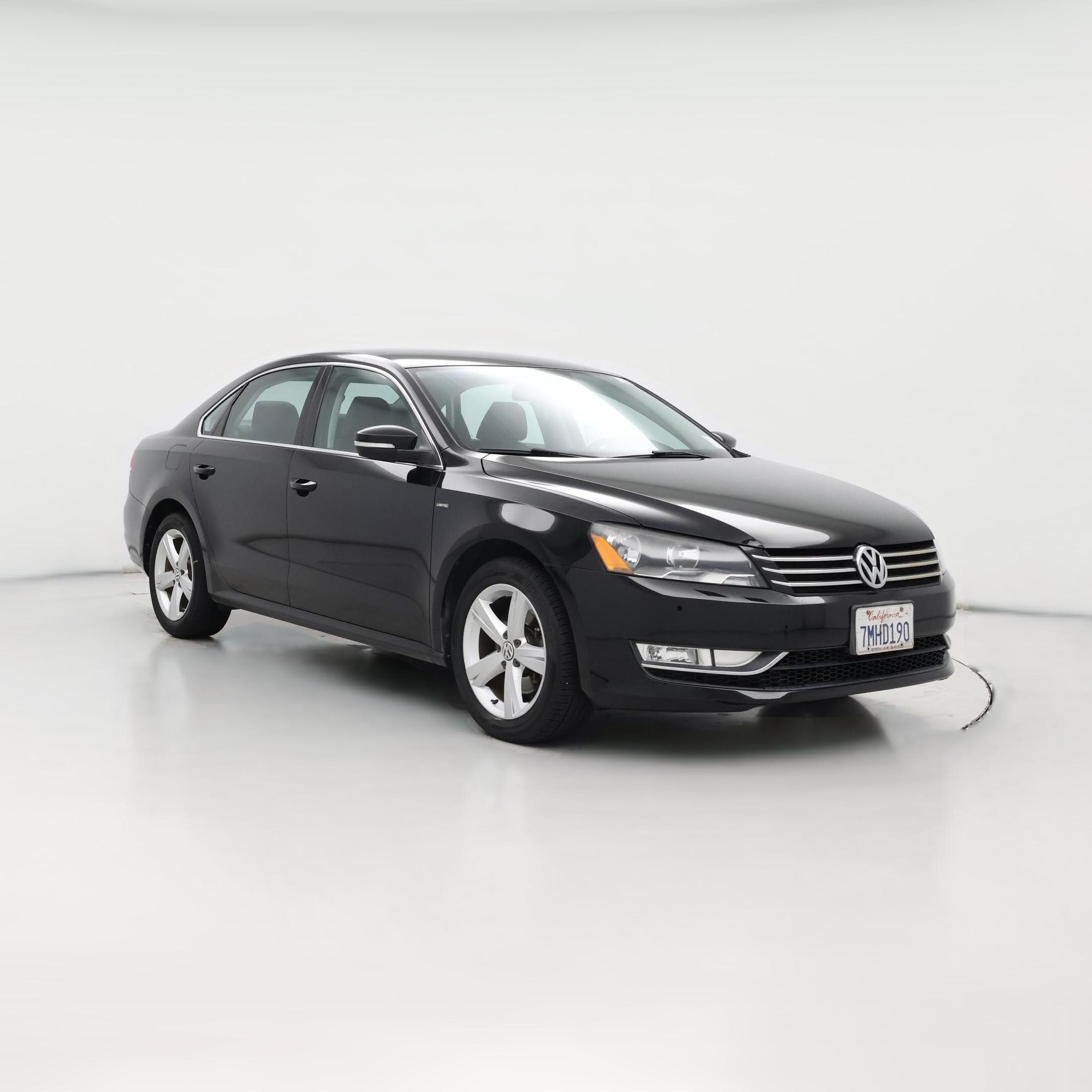 Thumbnail: 2015 Volkswagen Passat - 1