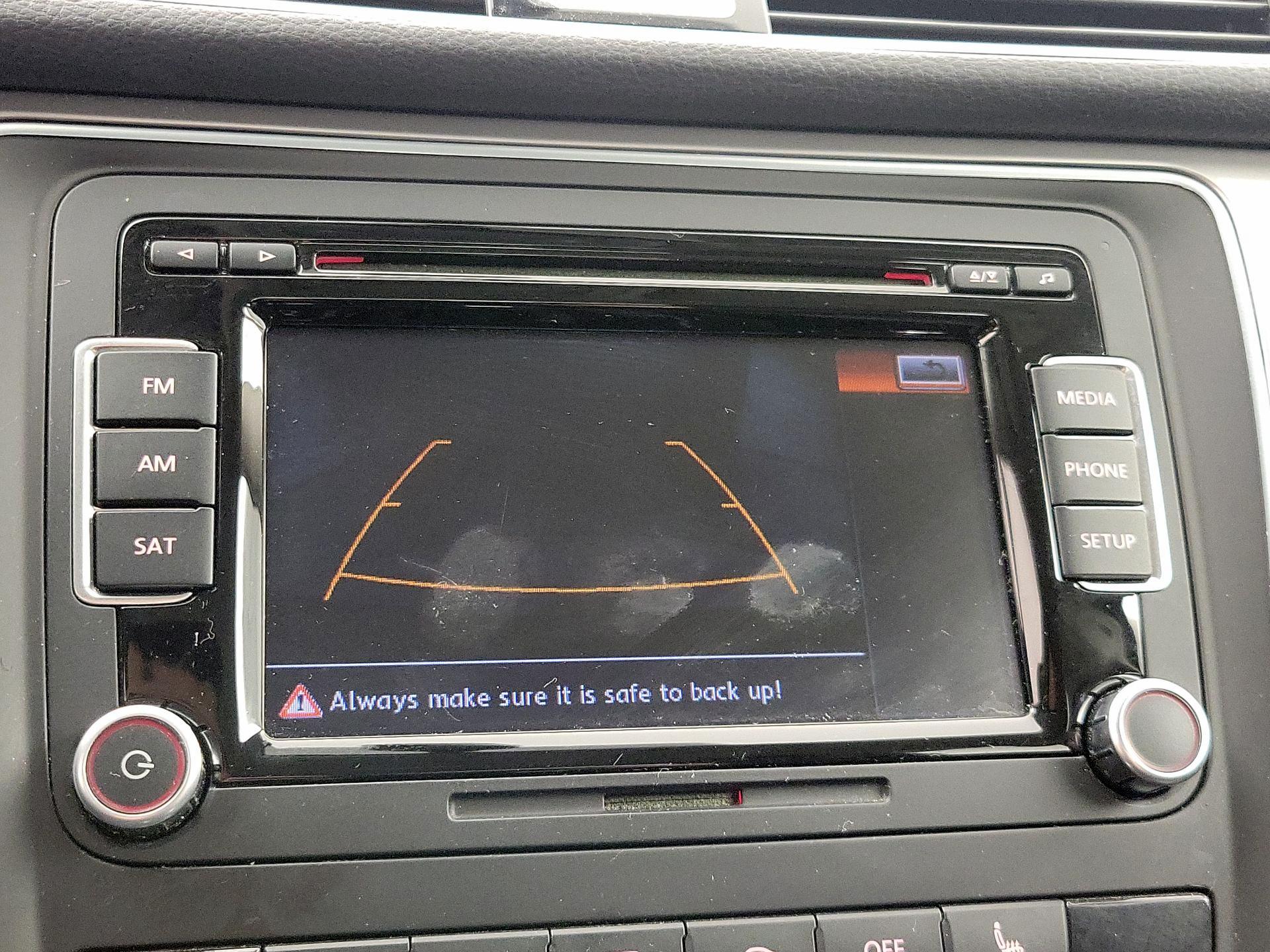 Thumbnail: 2015 Volkswagen Passat - 14