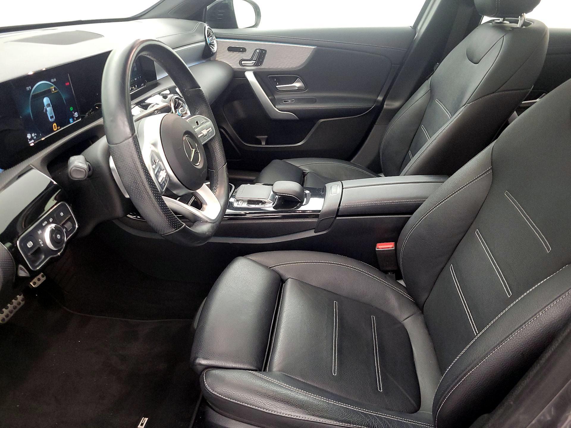 Thumbnail: 2020 Mercedes-Benz A-Class - 11