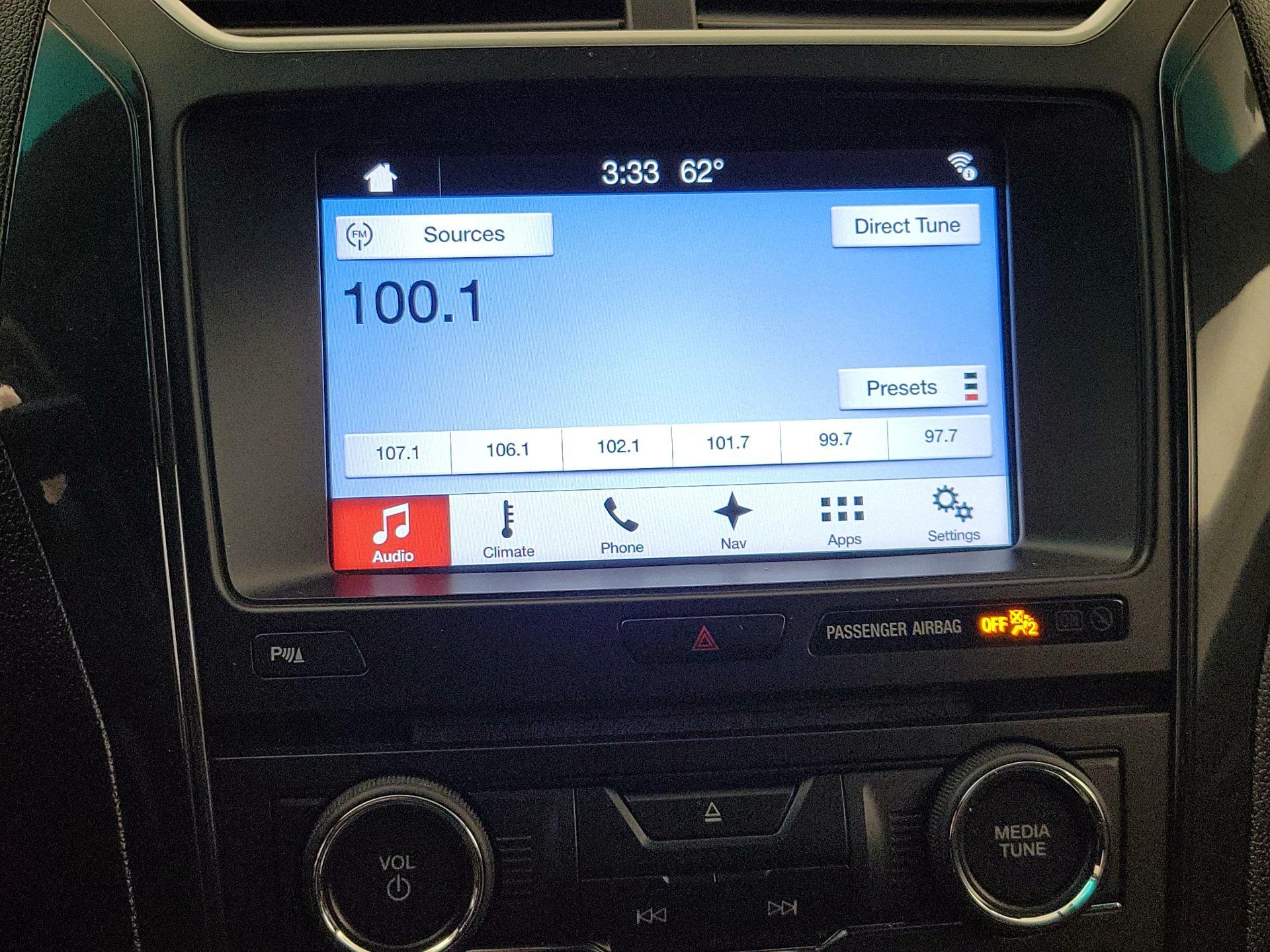 Thumbnail: 2017 Ford Explorer - 16