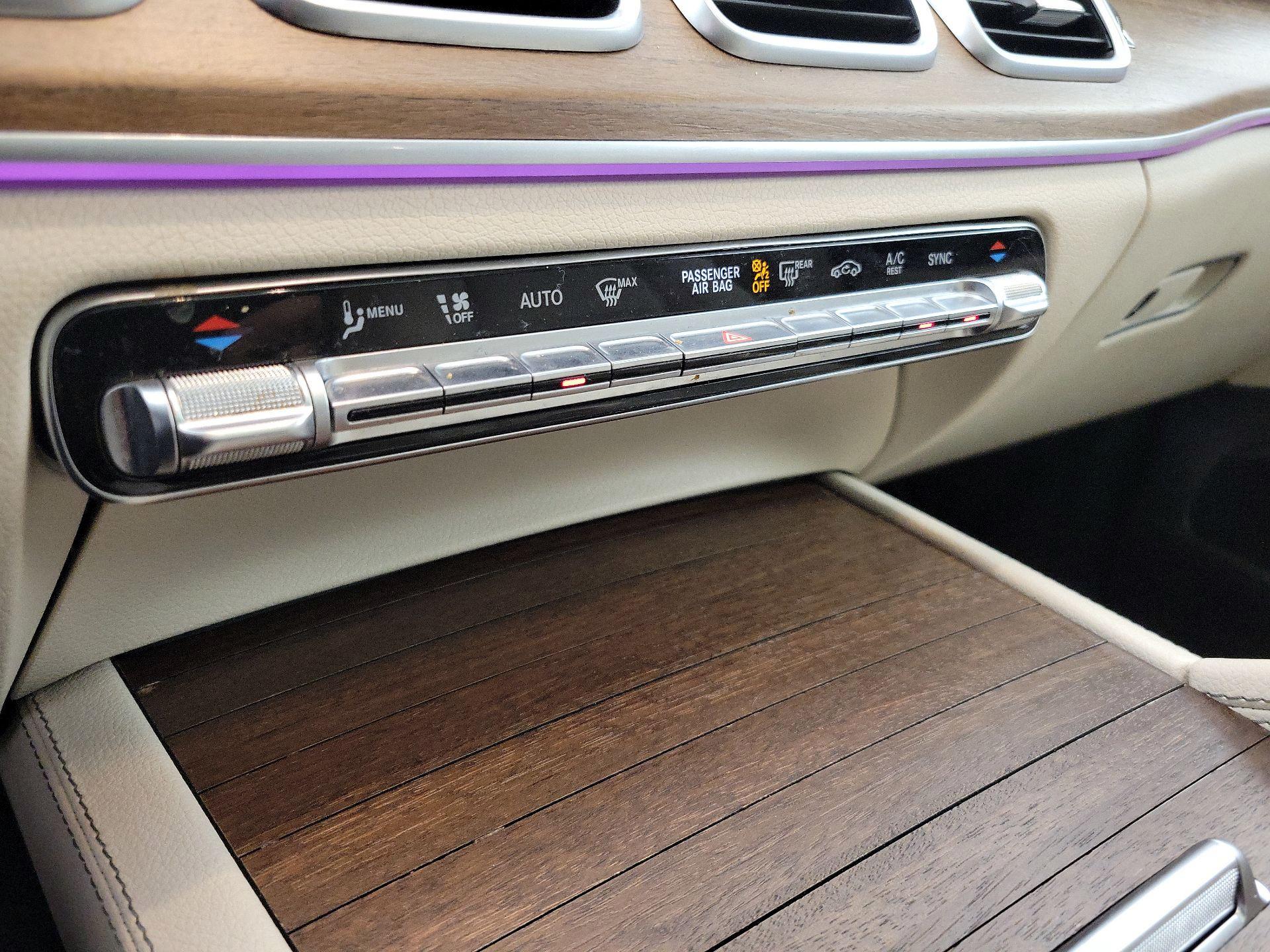 Thumbnail: 2021 Mercedes-Benz GLE - 17