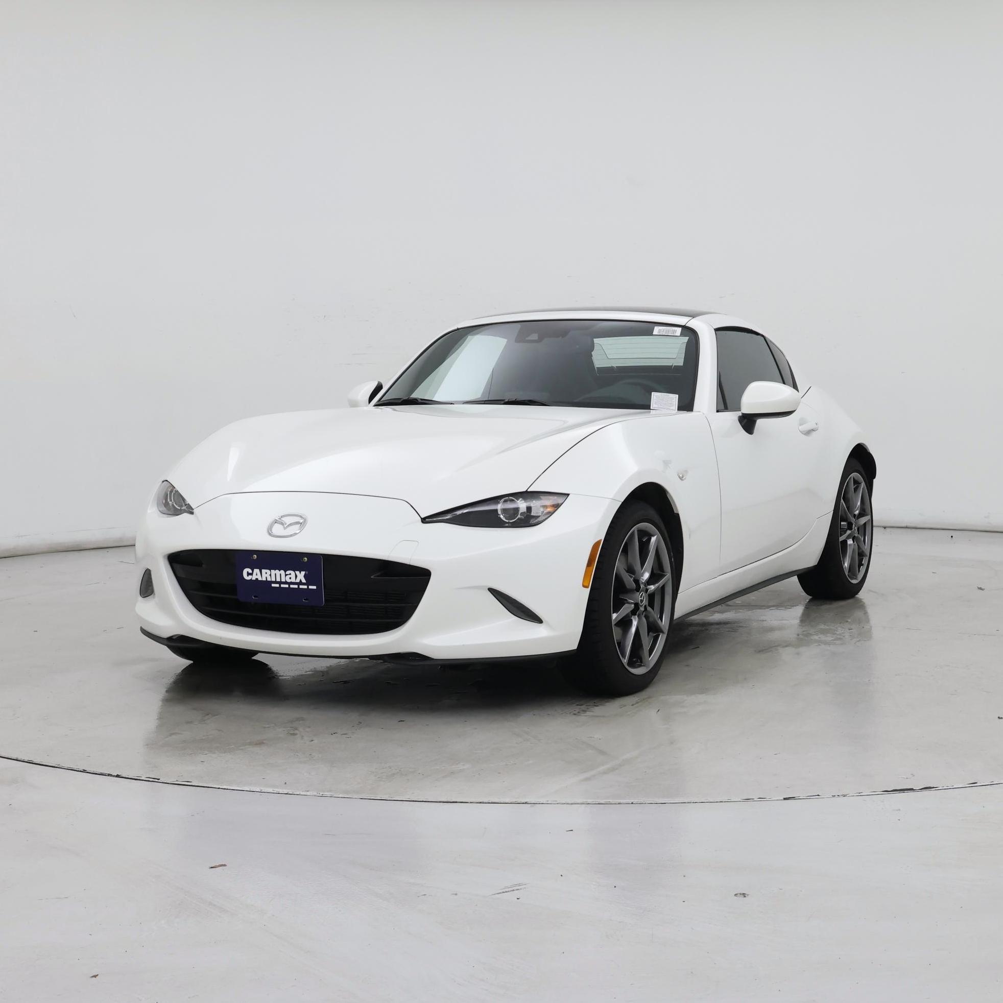 Thumbnail: 2020 Mazda MX-5 Miata - 4