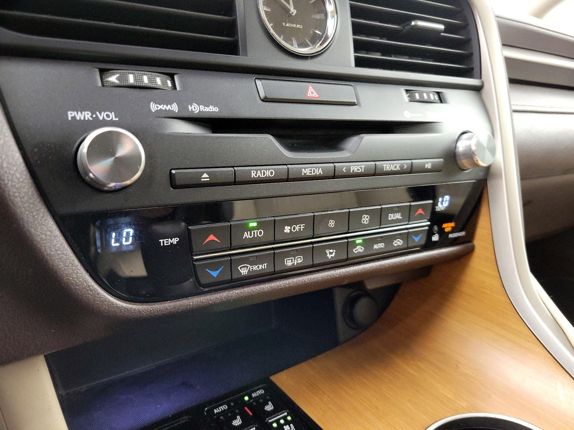 Thumbnail: 2018 Lexus RX - 17