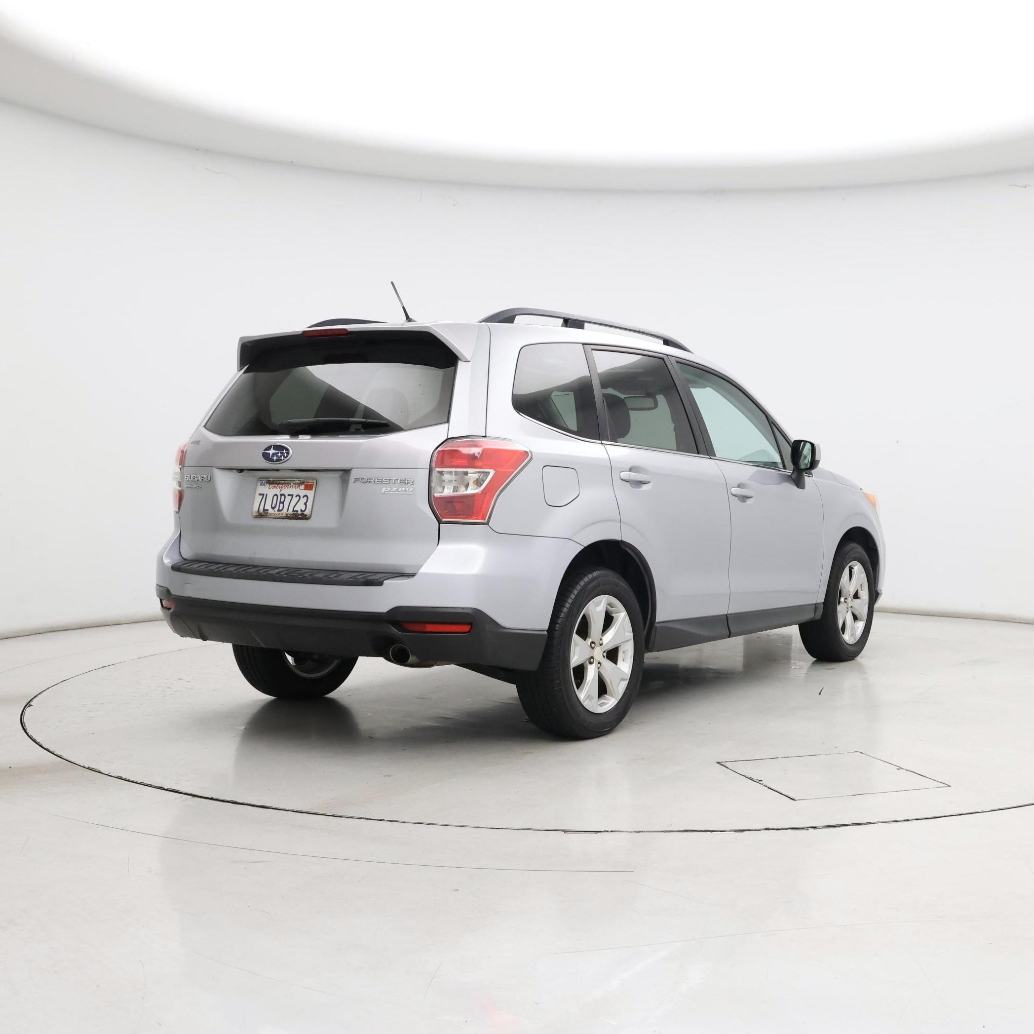 Thumbnail: 2015 Subaru Forester - 8