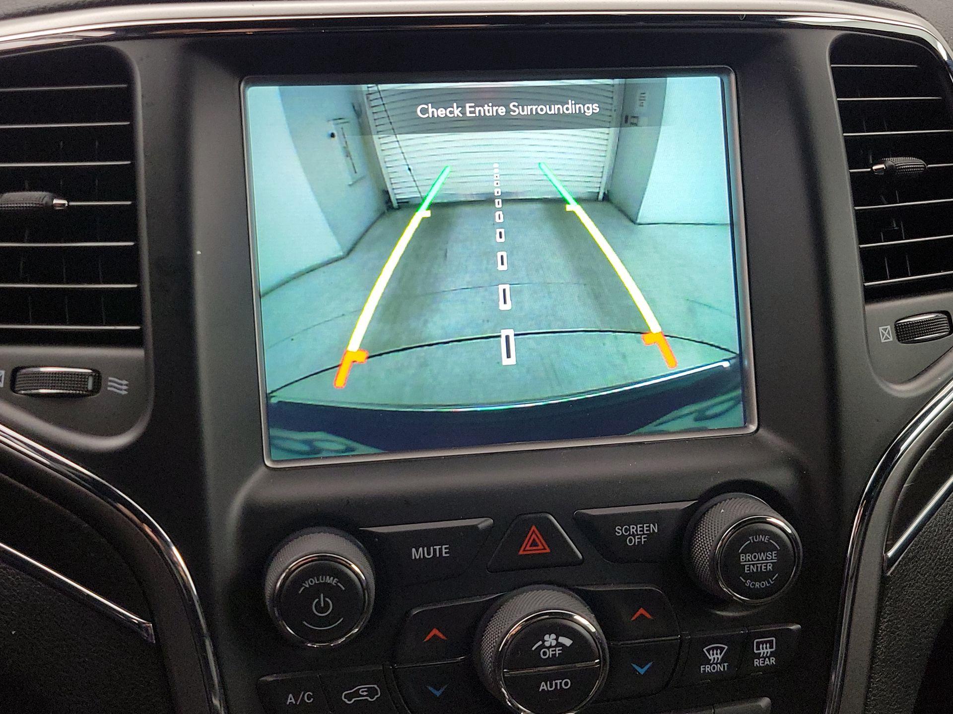 Thumbnail: 2018 Jeep Grand Cherokee - 15