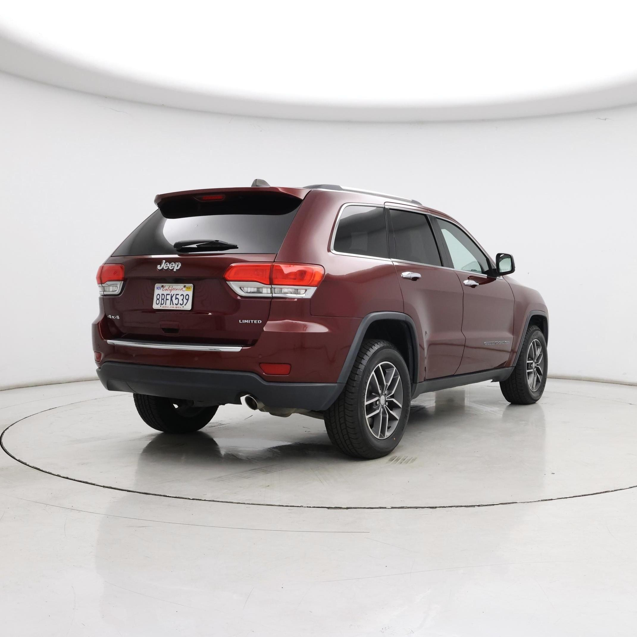 Thumbnail: 2018 Jeep Grand Cherokee - 8