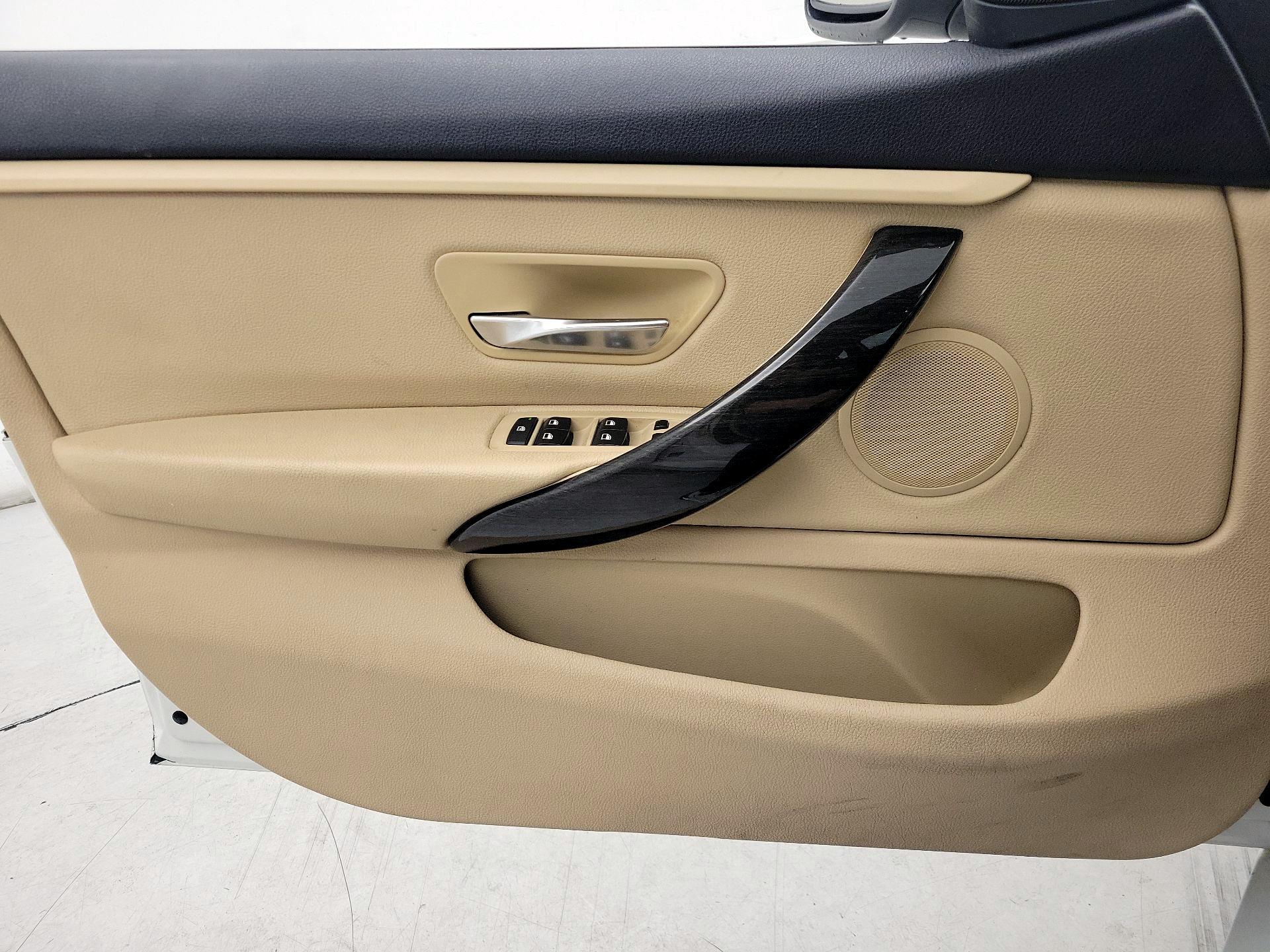 Thumbnail: 2015 BMW 4 Series - 12