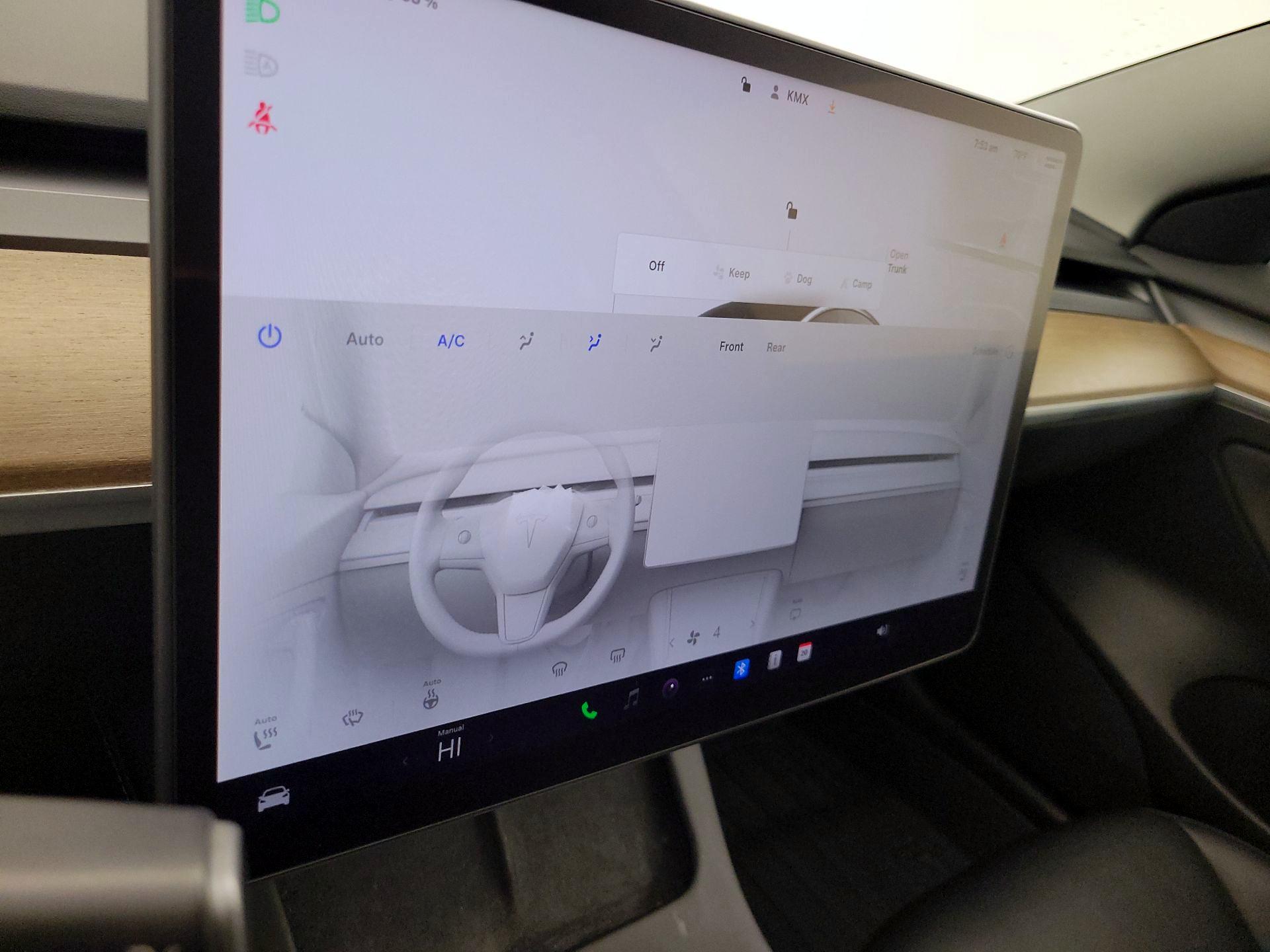 Thumbnail: 2023 Tesla Model 3 - 16