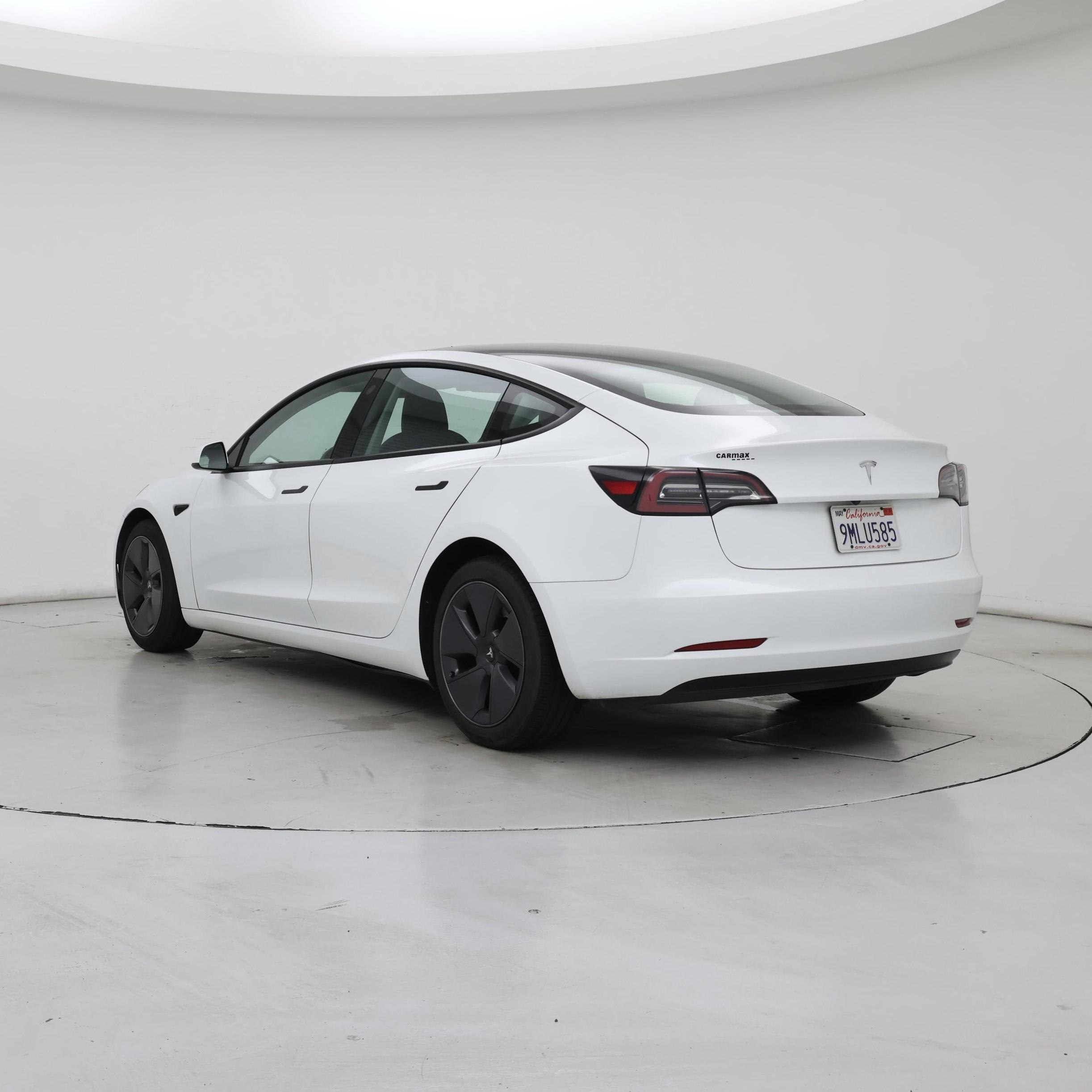 Thumbnail: 2023 Tesla Model 3 - 2