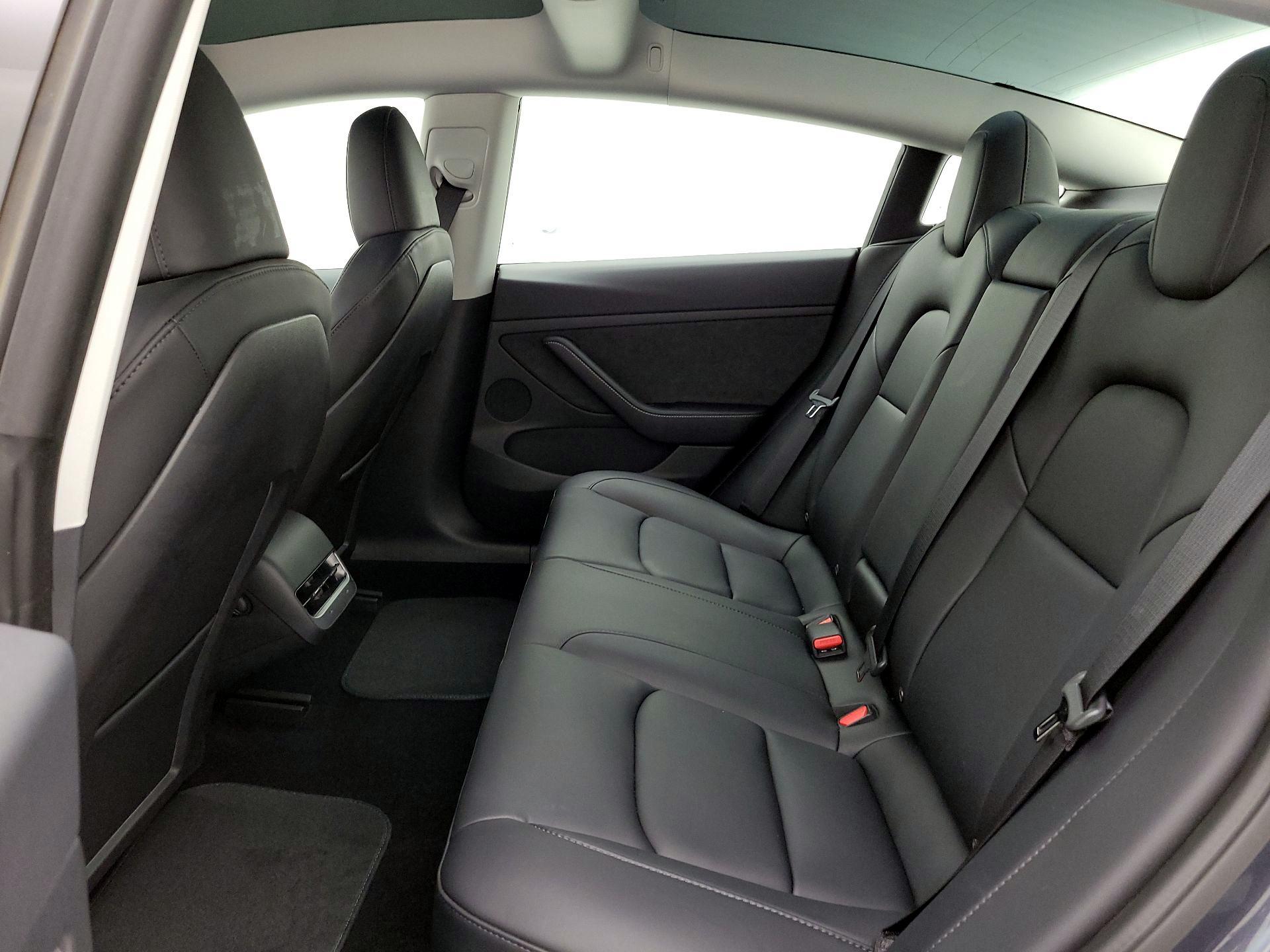 Thumbnail: 2023 Tesla Model 3 - 20