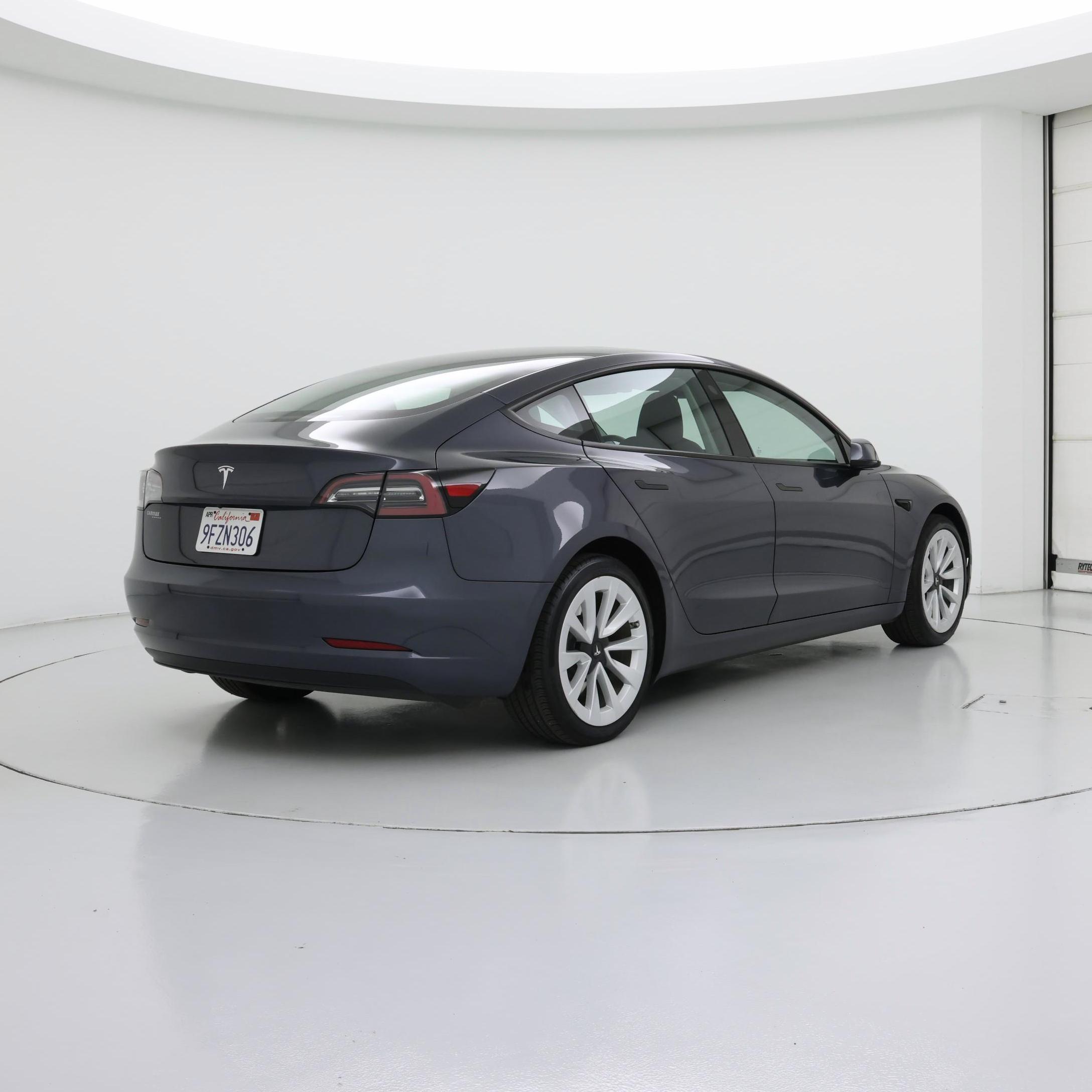 Thumbnail: 2023 Tesla Model 3 - 8