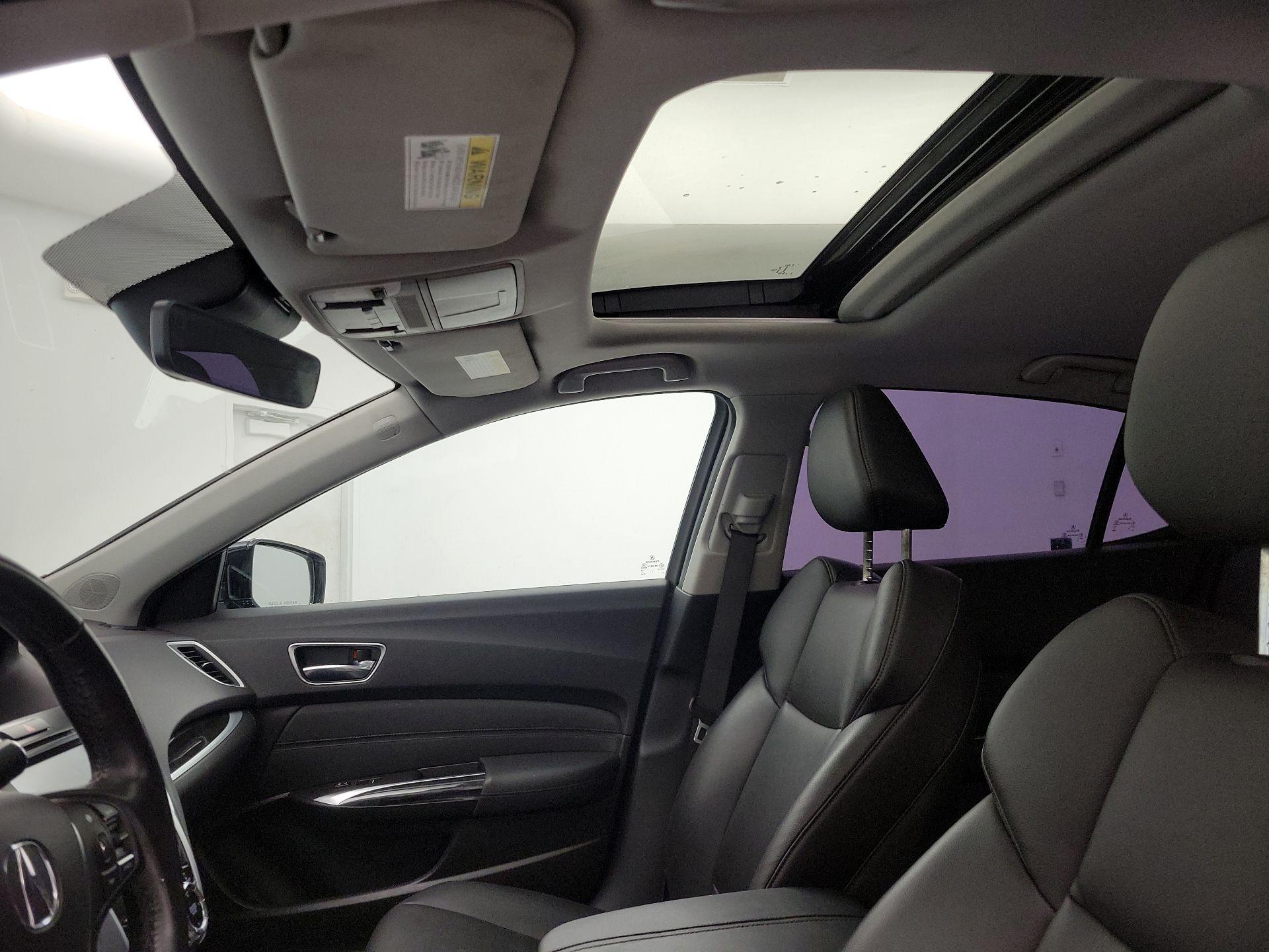 Thumbnail: 2018 Acura TLX - 18