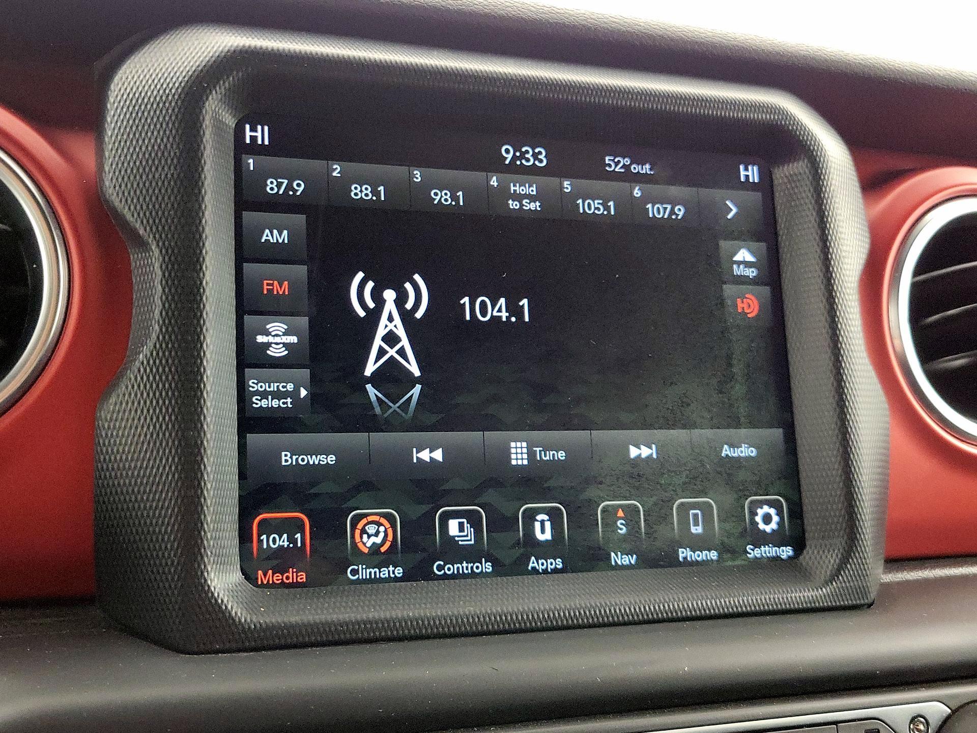 Thumbnail: 2018 Jeep Wrangler - 16