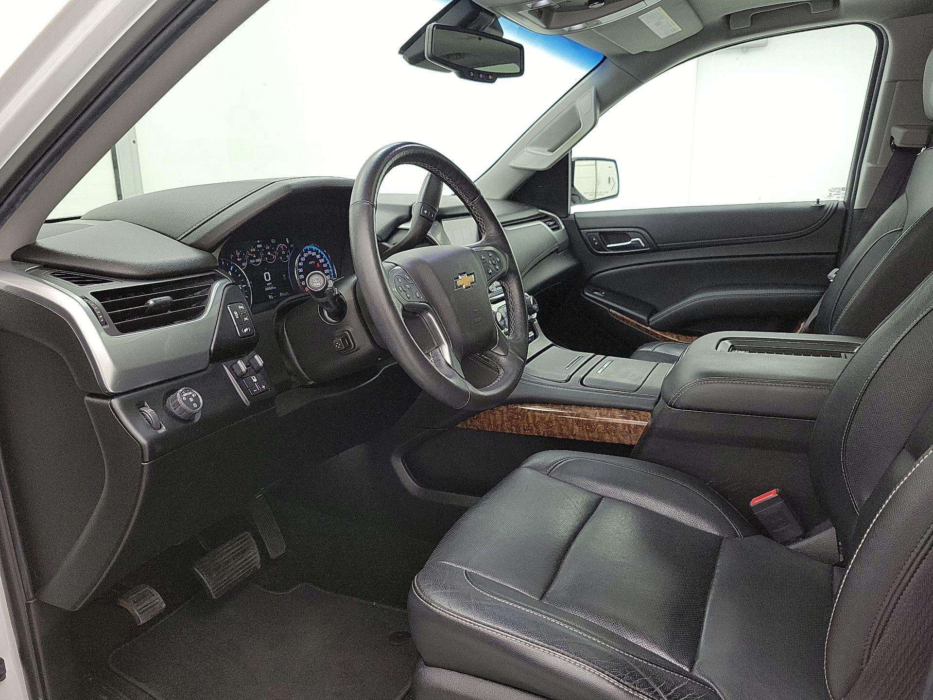 Thumbnail: 2017 Chevrolet Tahoe - 11